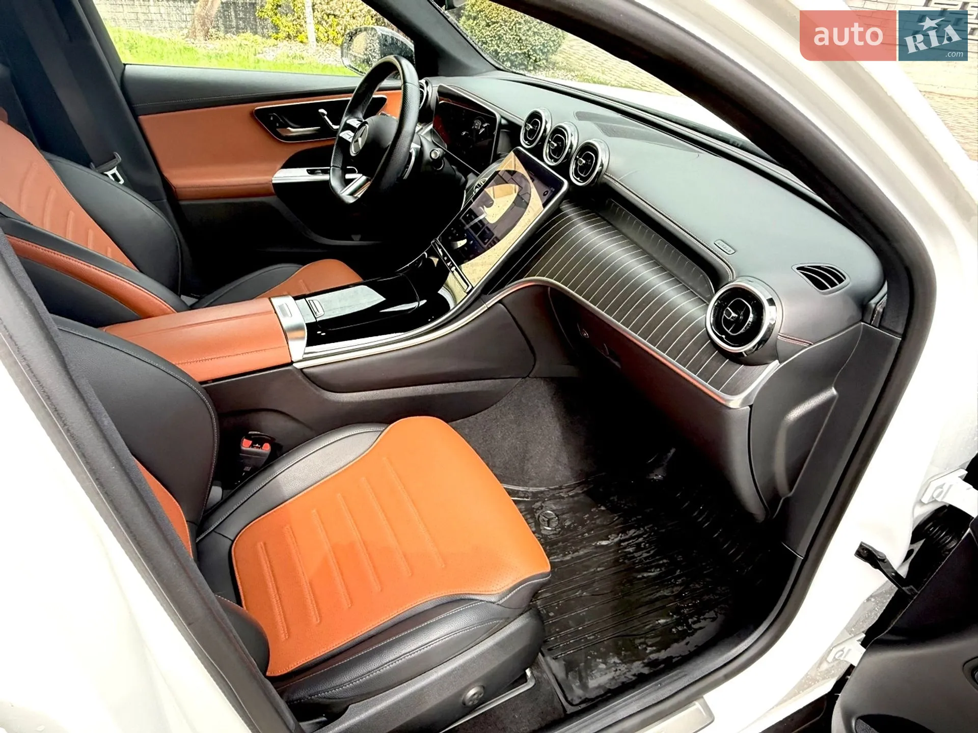 2023 Mercedes-Benz GLC - мініатюра 9