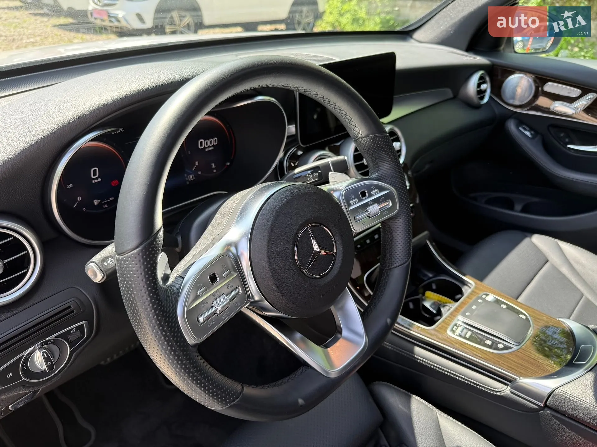 2019 Mercedes-Benz GLC - мініатюра 4