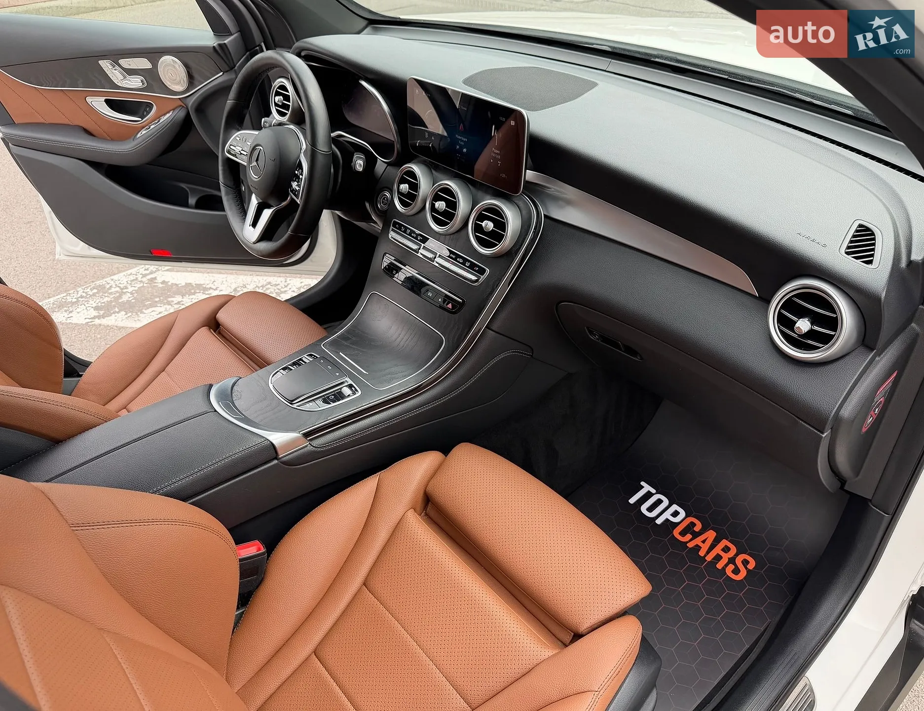 2020 Mercedes-Benz GLC - мініатюра 38