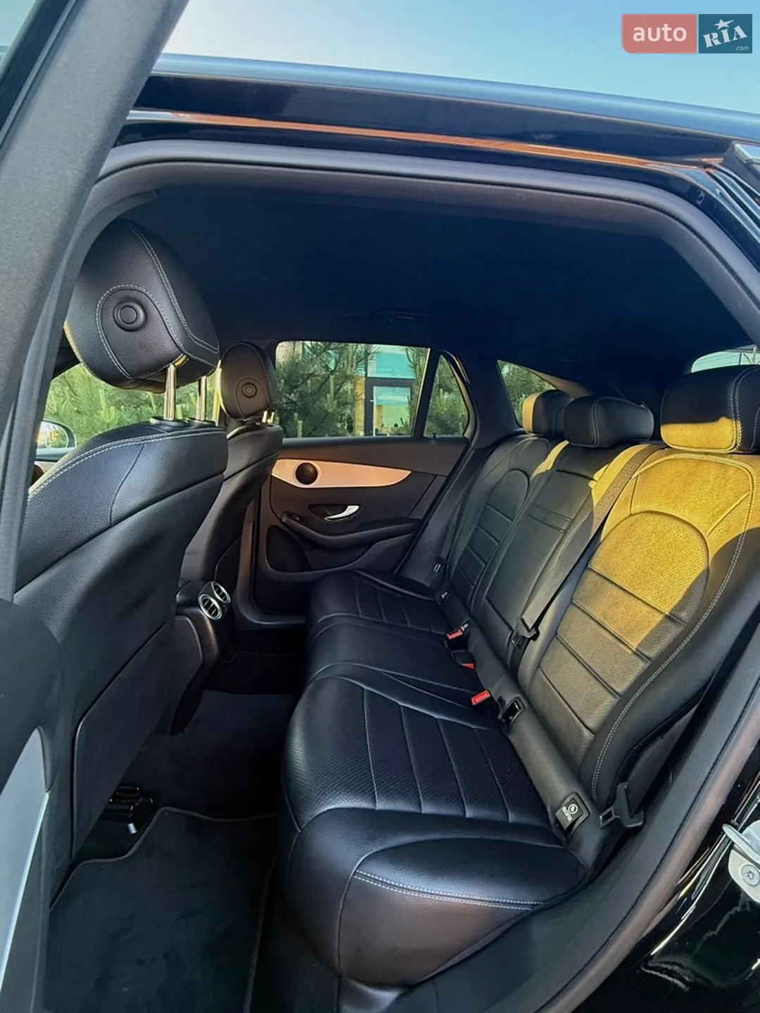 2020 Mercedes-Benz GLC - мініатюра 13