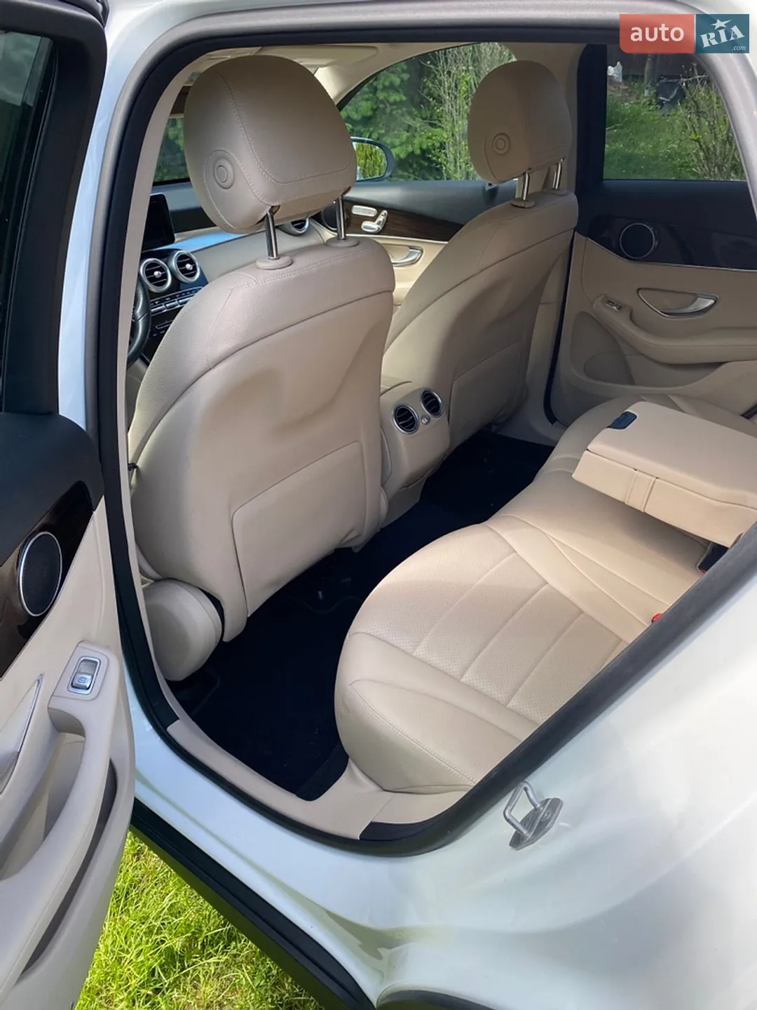 2017 Mercedes-Benz GLC - мініатюра 10