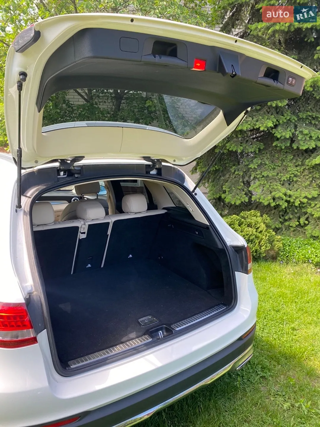 2017 Mercedes-Benz GLC - мініатюра 24