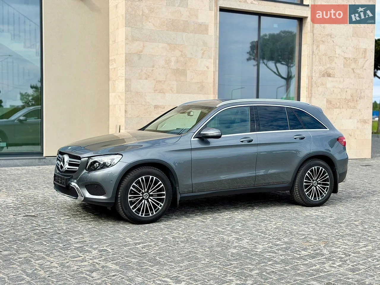 2016 Mercedes-Benz GLC - мініатюра 27