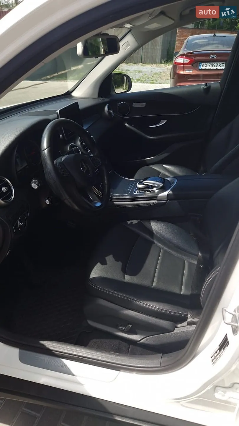 2017 Mercedes-Benz GLC - мініатюра 13