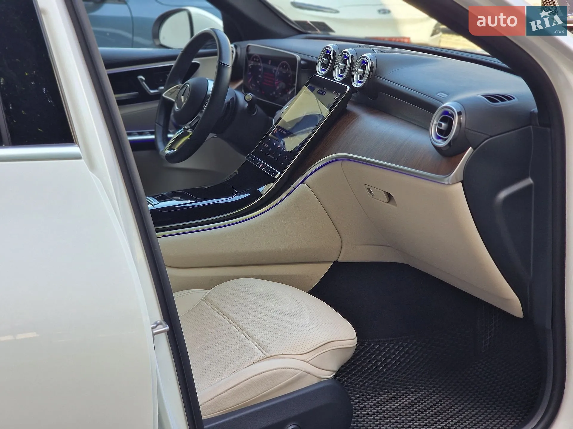 2024 Mercedes-Benz GLC - мініатюра 56