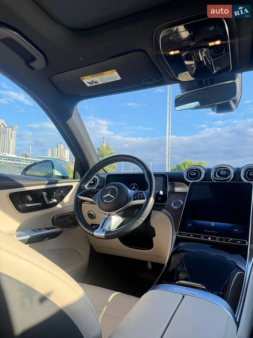 2023 Mercedes-Benz GLC - мініатюра 28