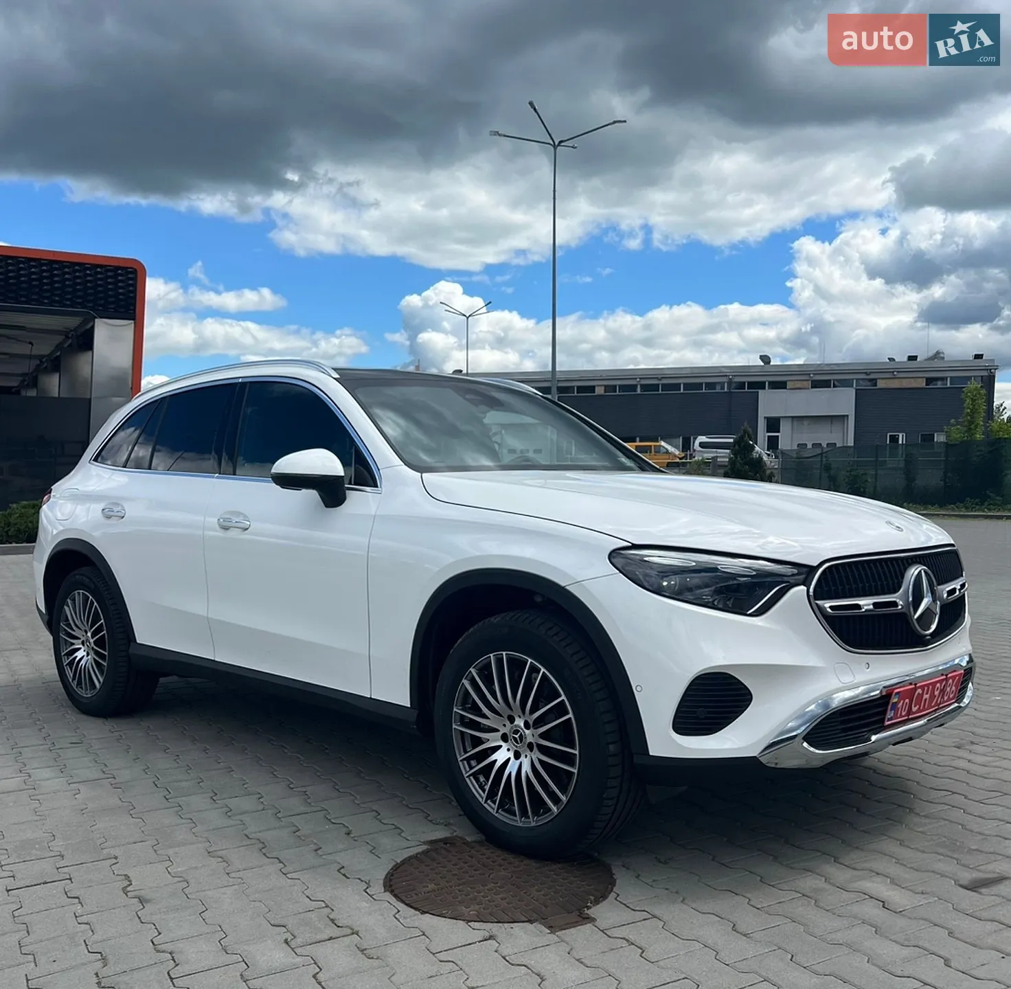 2024 Mercedes-Benz GLC - мініатюра 4