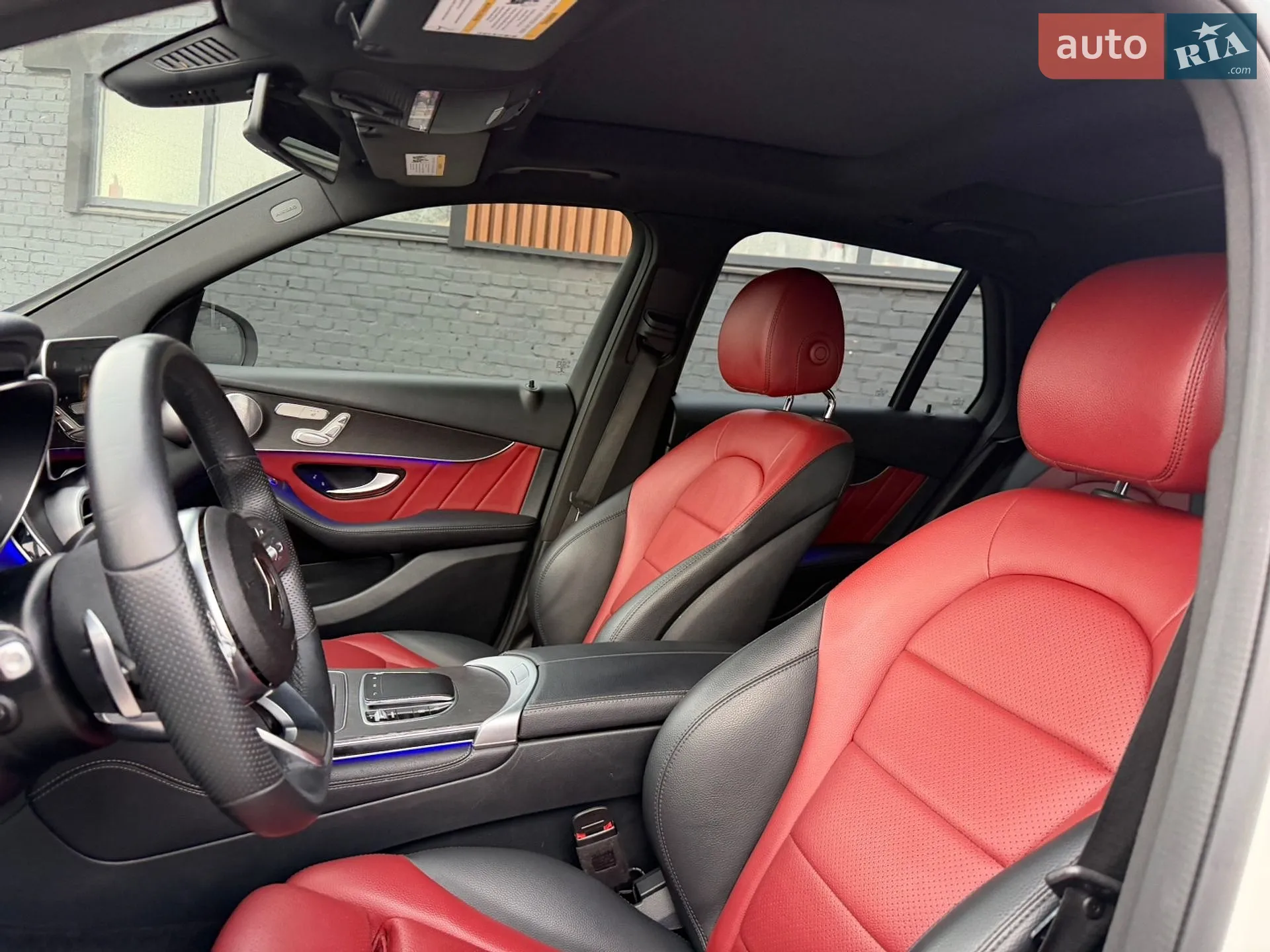 2020 Mercedes-Benz GLC - мініатюра 25