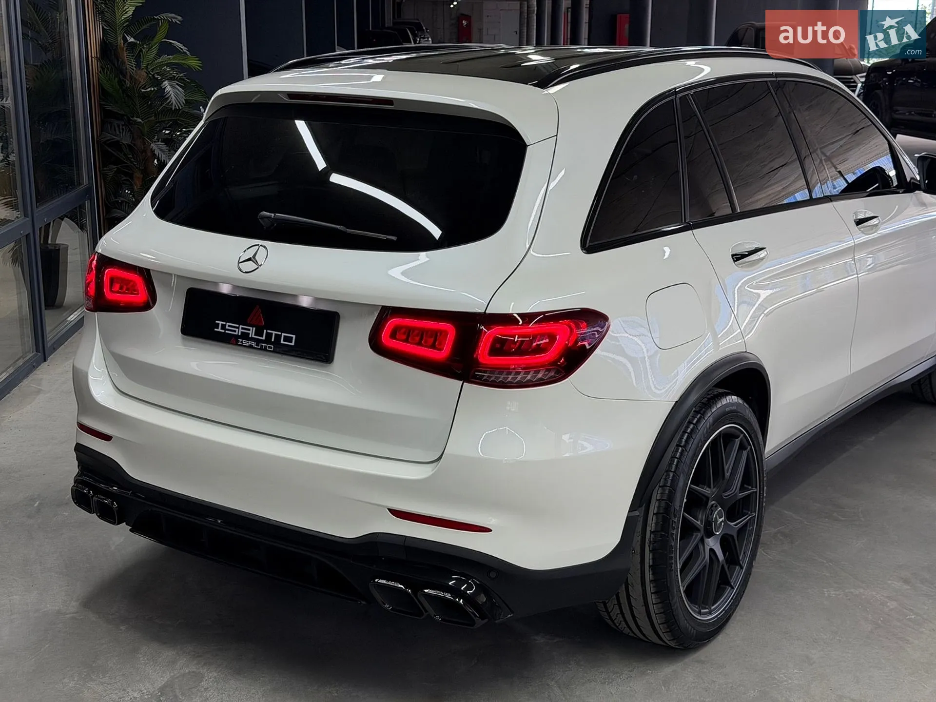 2016 Mercedes-Benz GLC - мініатюра 16