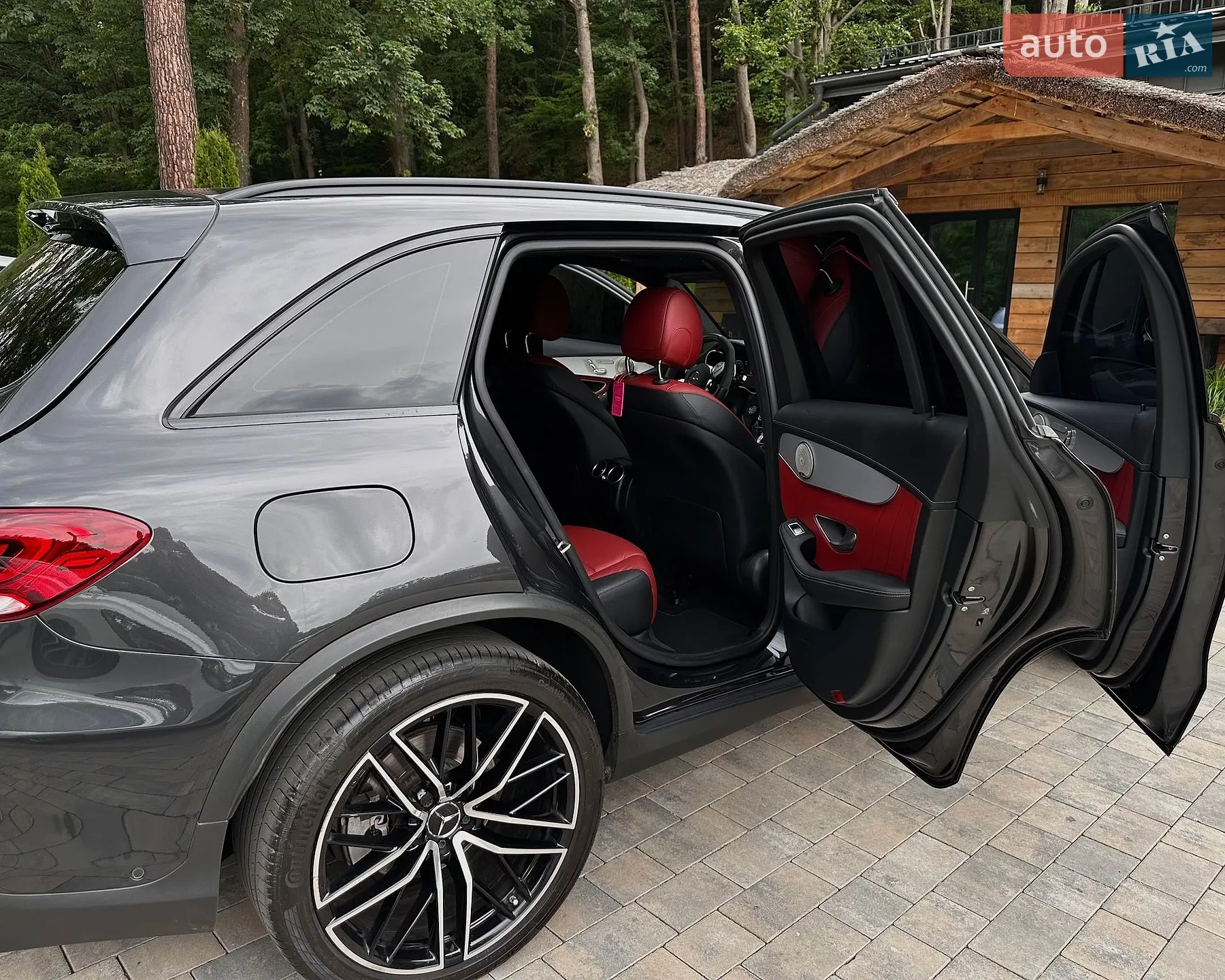 2022 Mercedes-Benz GLC - мініатюра 24