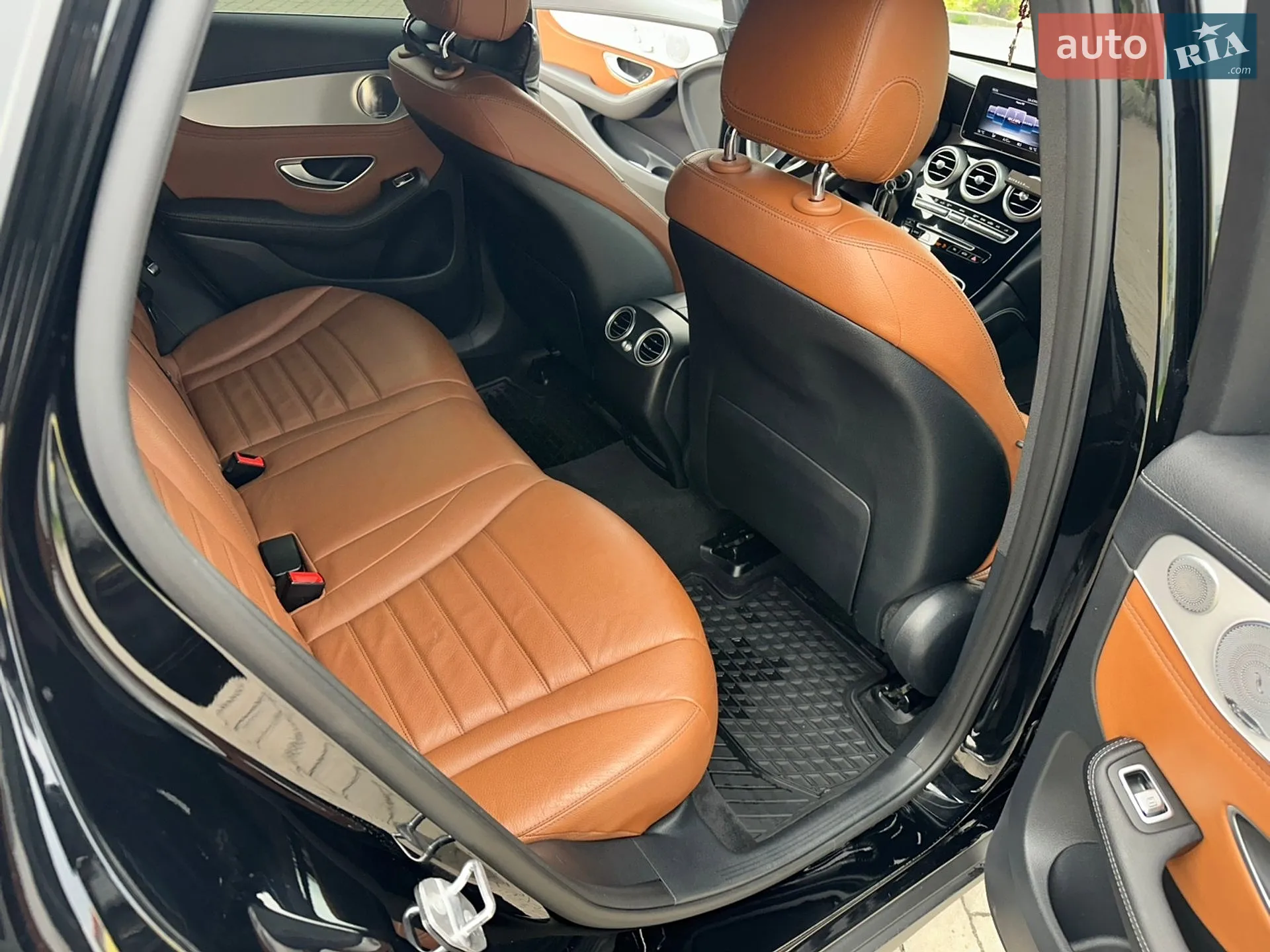 2017 Mercedes-Benz GLC - мініатюра 50