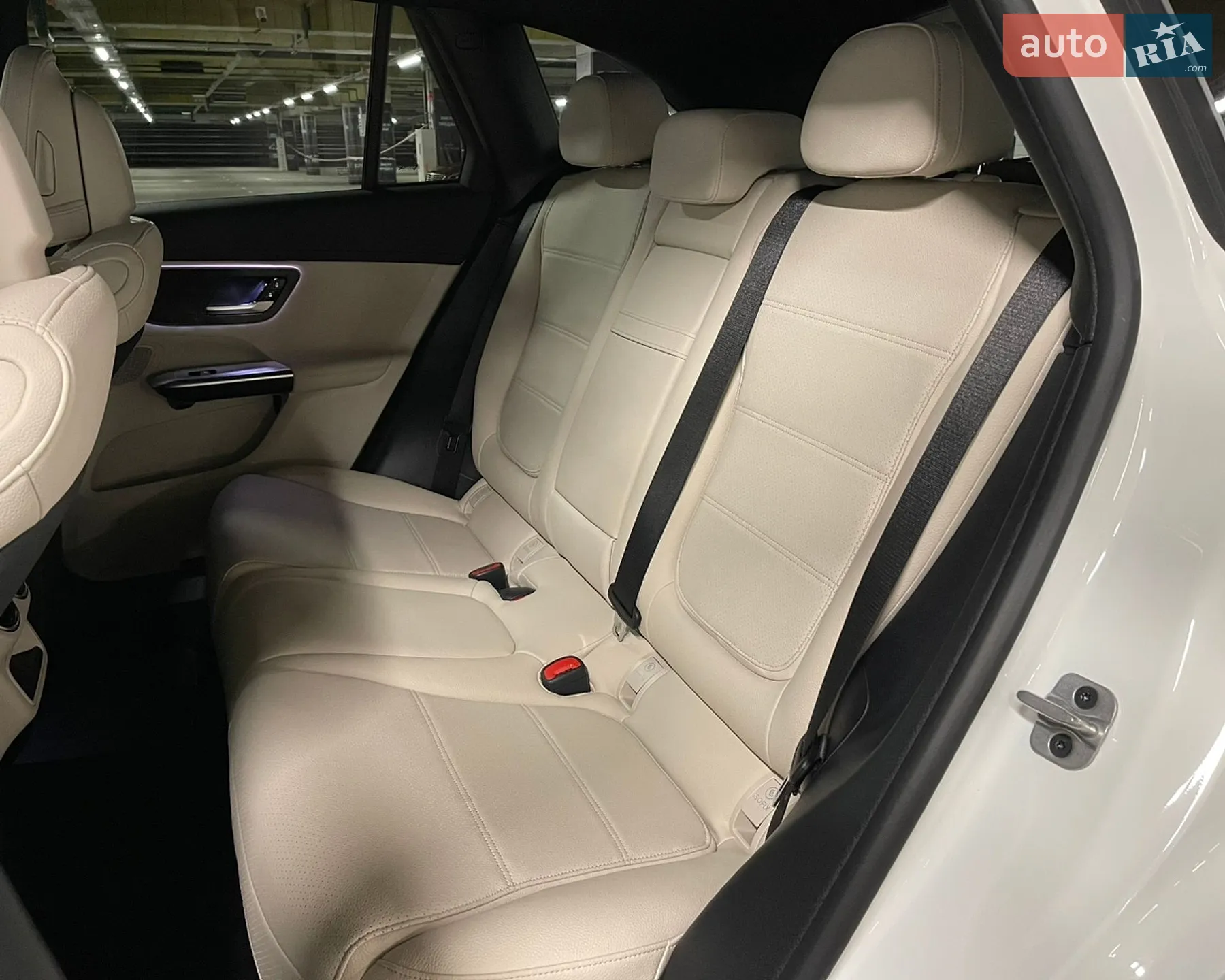 2023 Mercedes-Benz GLC - мініатюра 37
