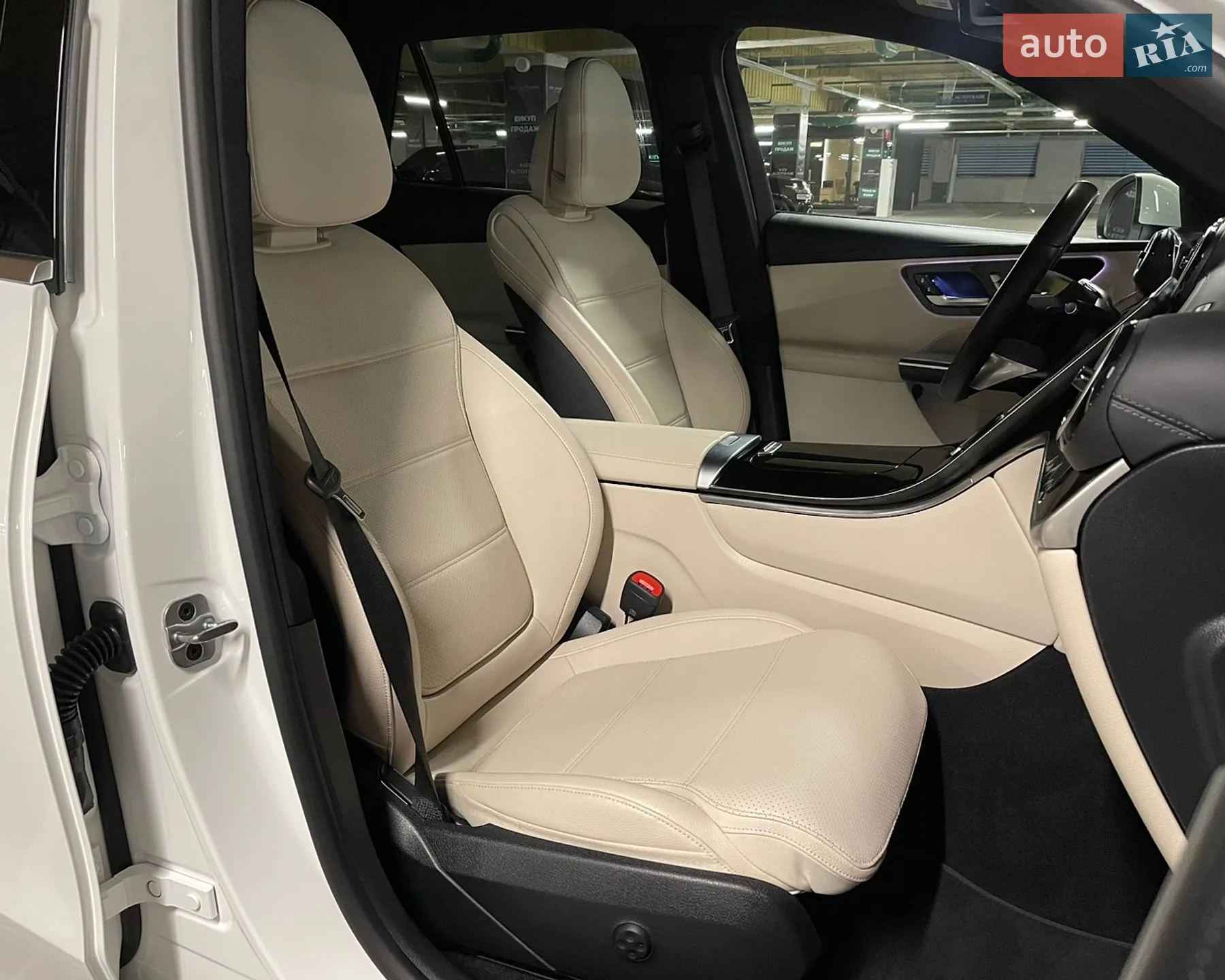 2023 Mercedes-Benz GLC - мініатюра 42