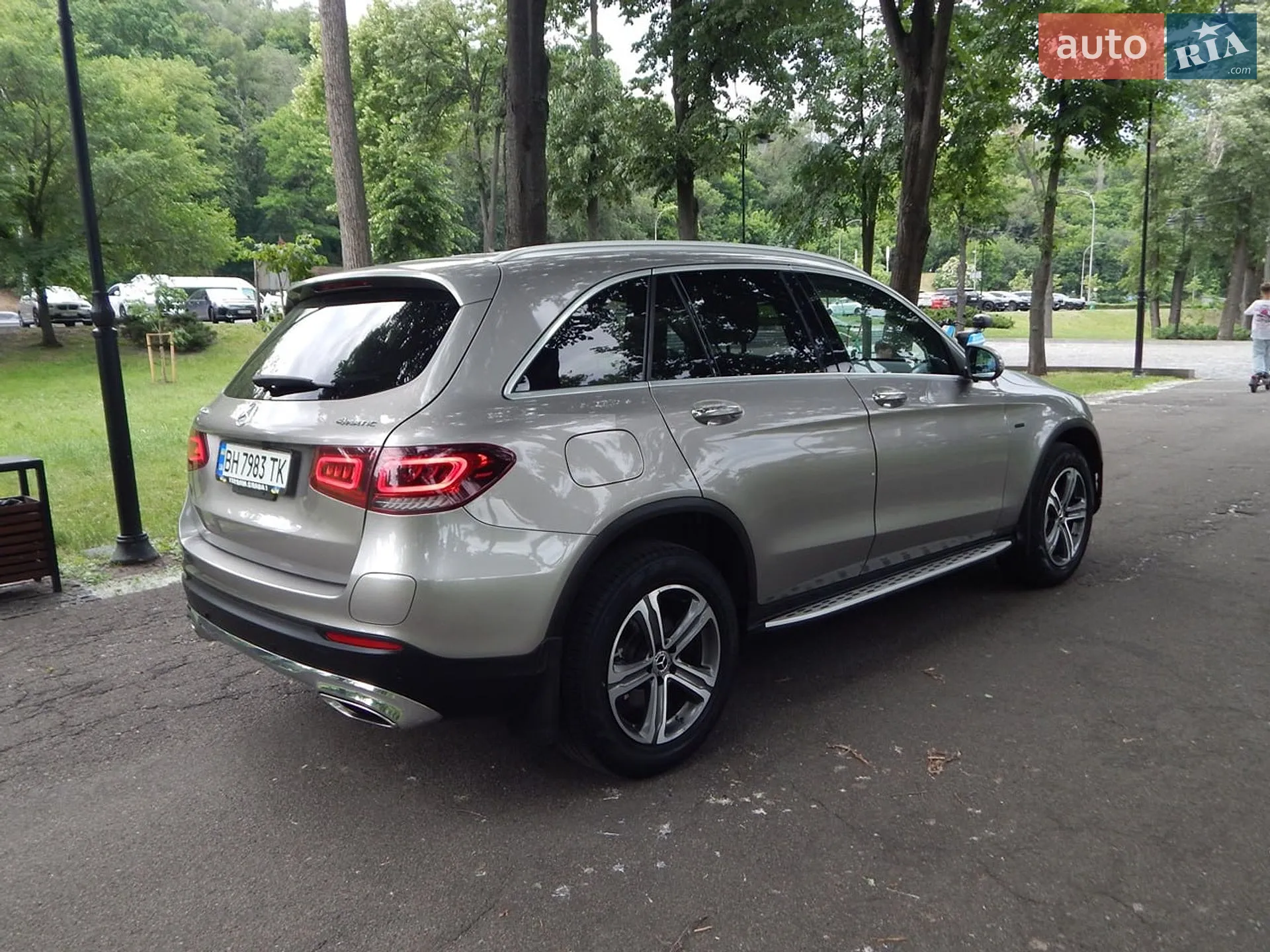 2019 Mercedes-Benz GLC - мініатюра 8