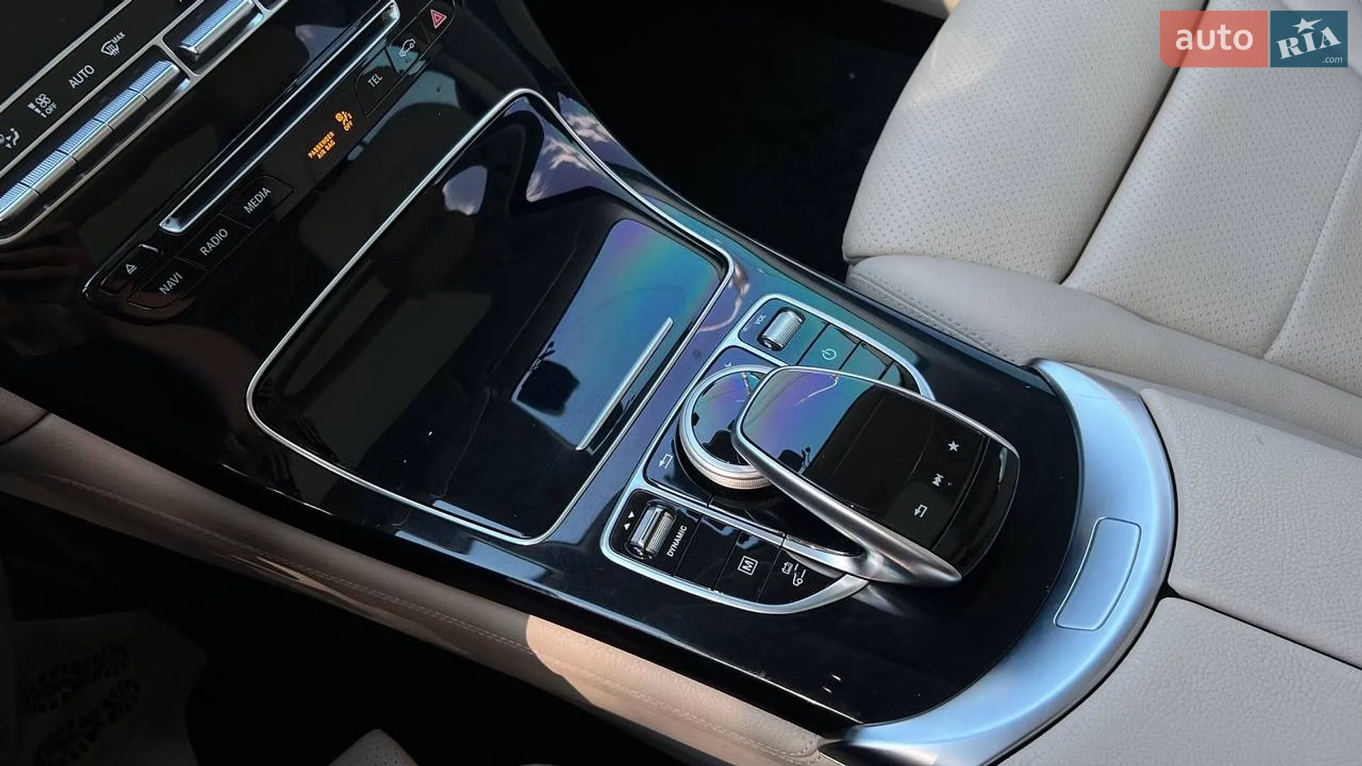 2018 Mercedes-Benz GLC - мініатюра 13
