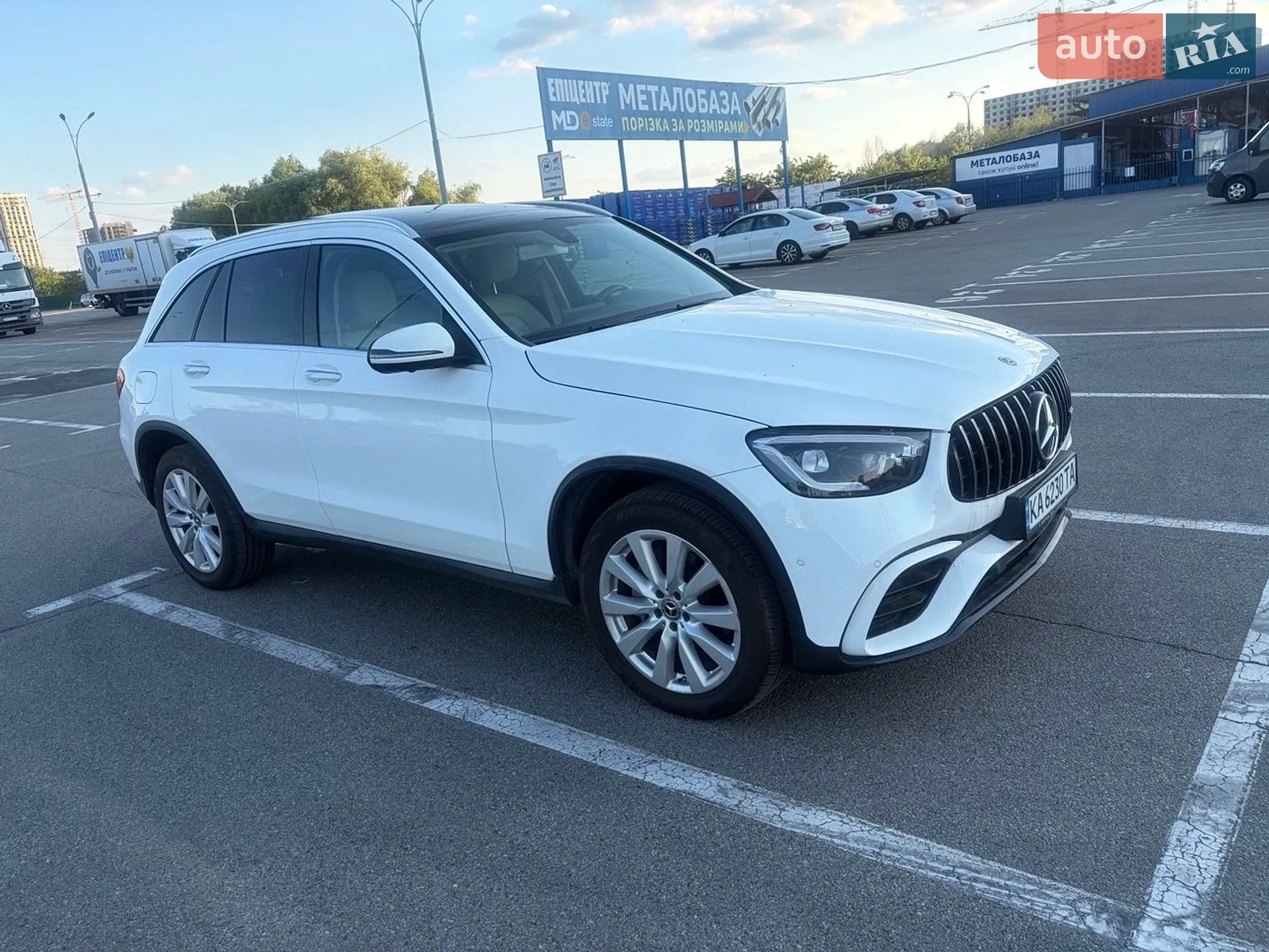 2019 Mercedes-Benz GLC - мініатюра 17