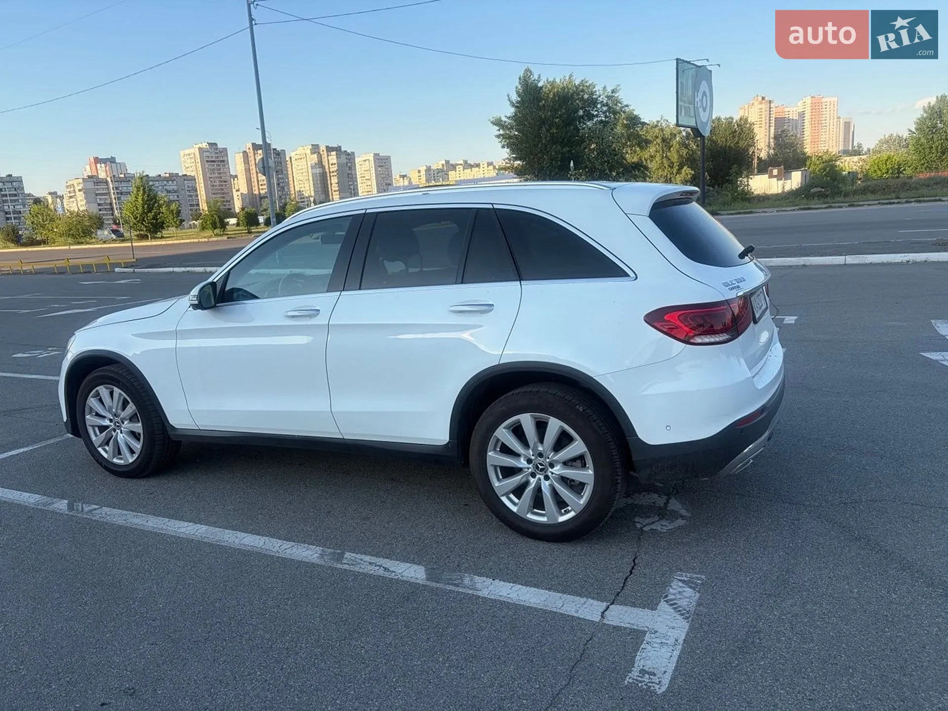 2019 Mercedes-Benz GLC - мініатюра 21