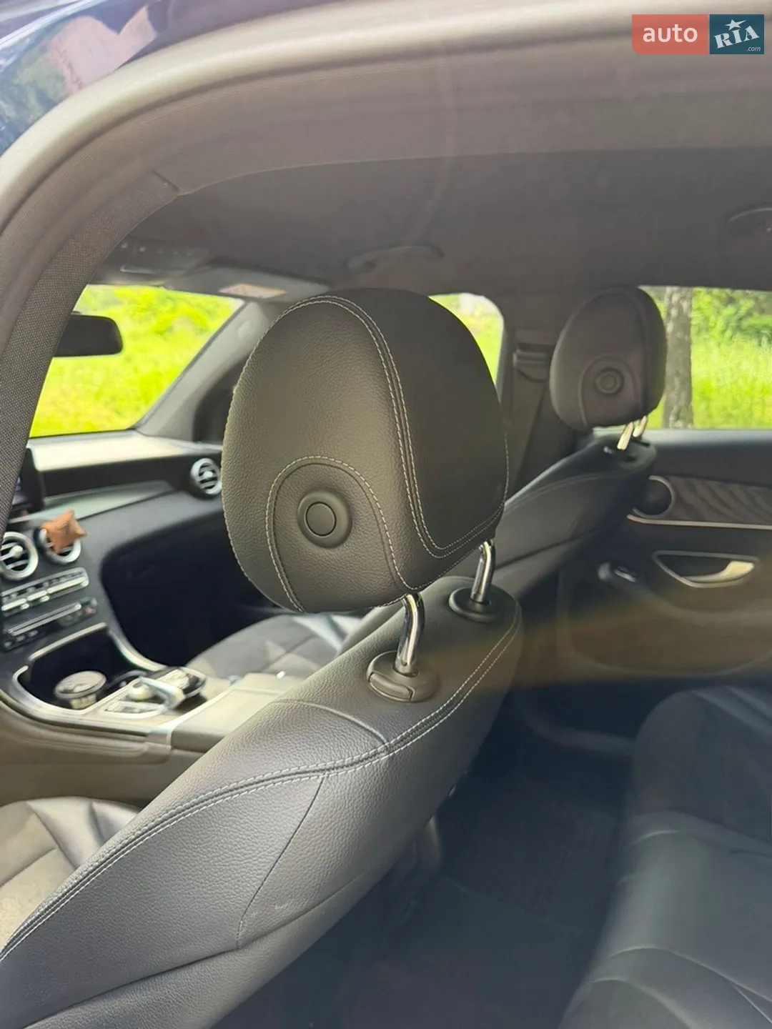 2017 Mercedes-Benz GLC - мініатюра 33