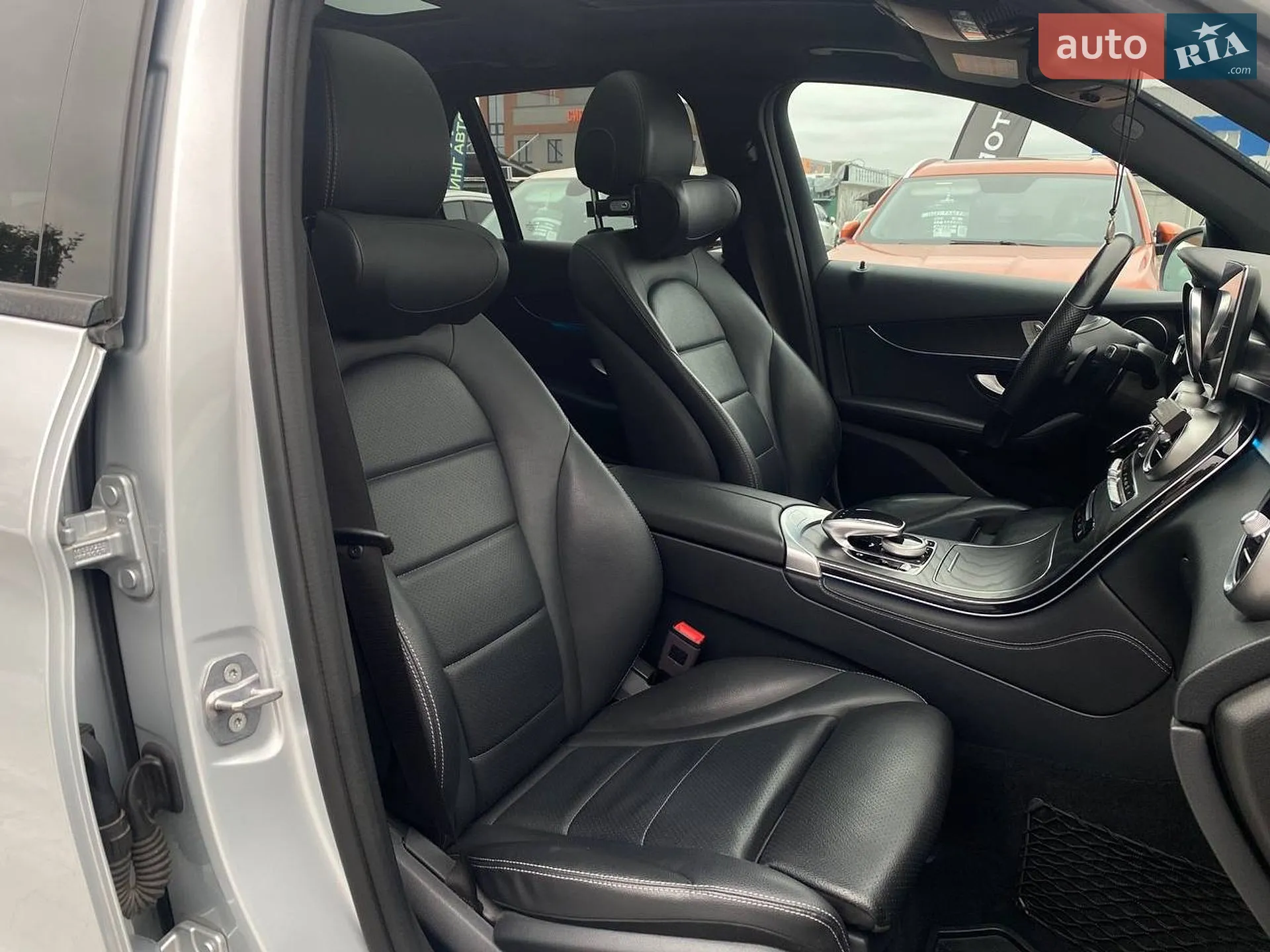 2018 Mercedes-Benz GLC - мініатюра 25