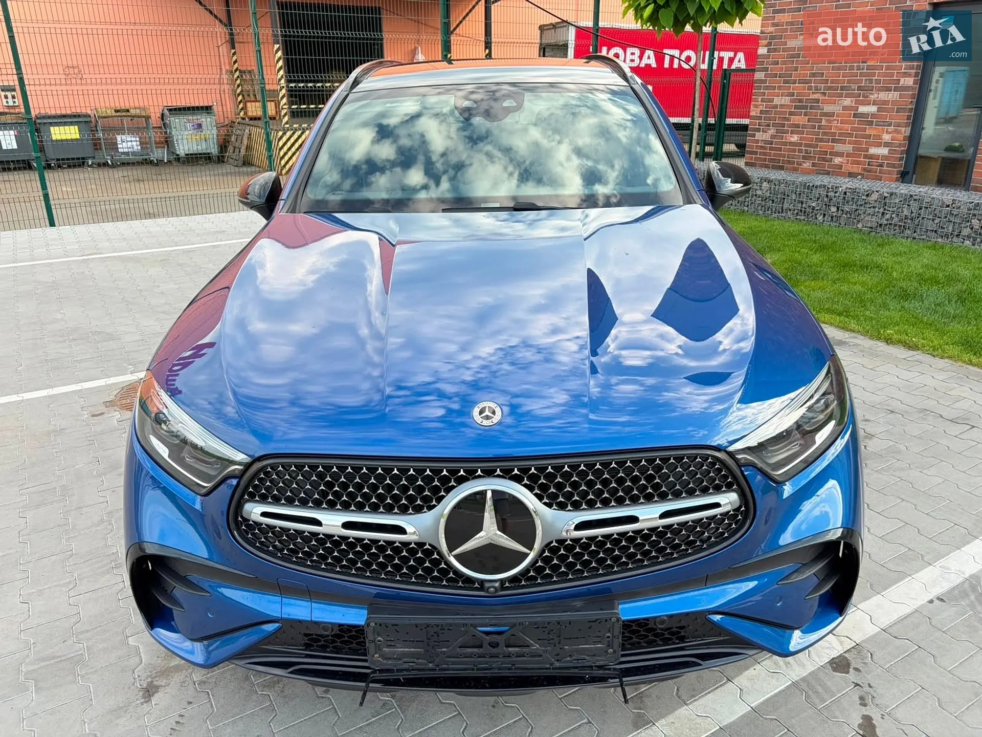 2025 Mercedes-Benz GLC - мініатюра 86