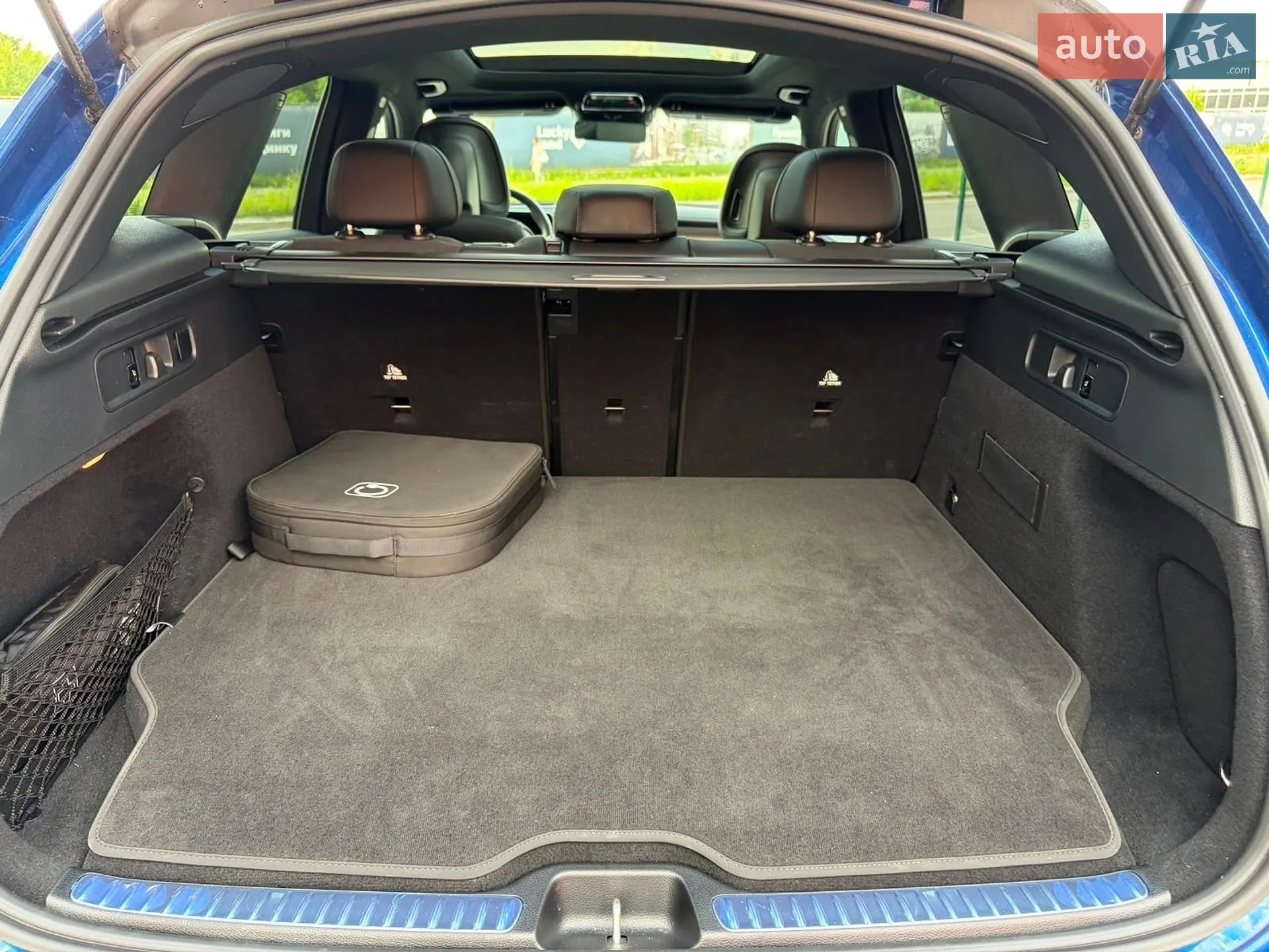 2025 Mercedes-Benz GLC - мініатюра 126