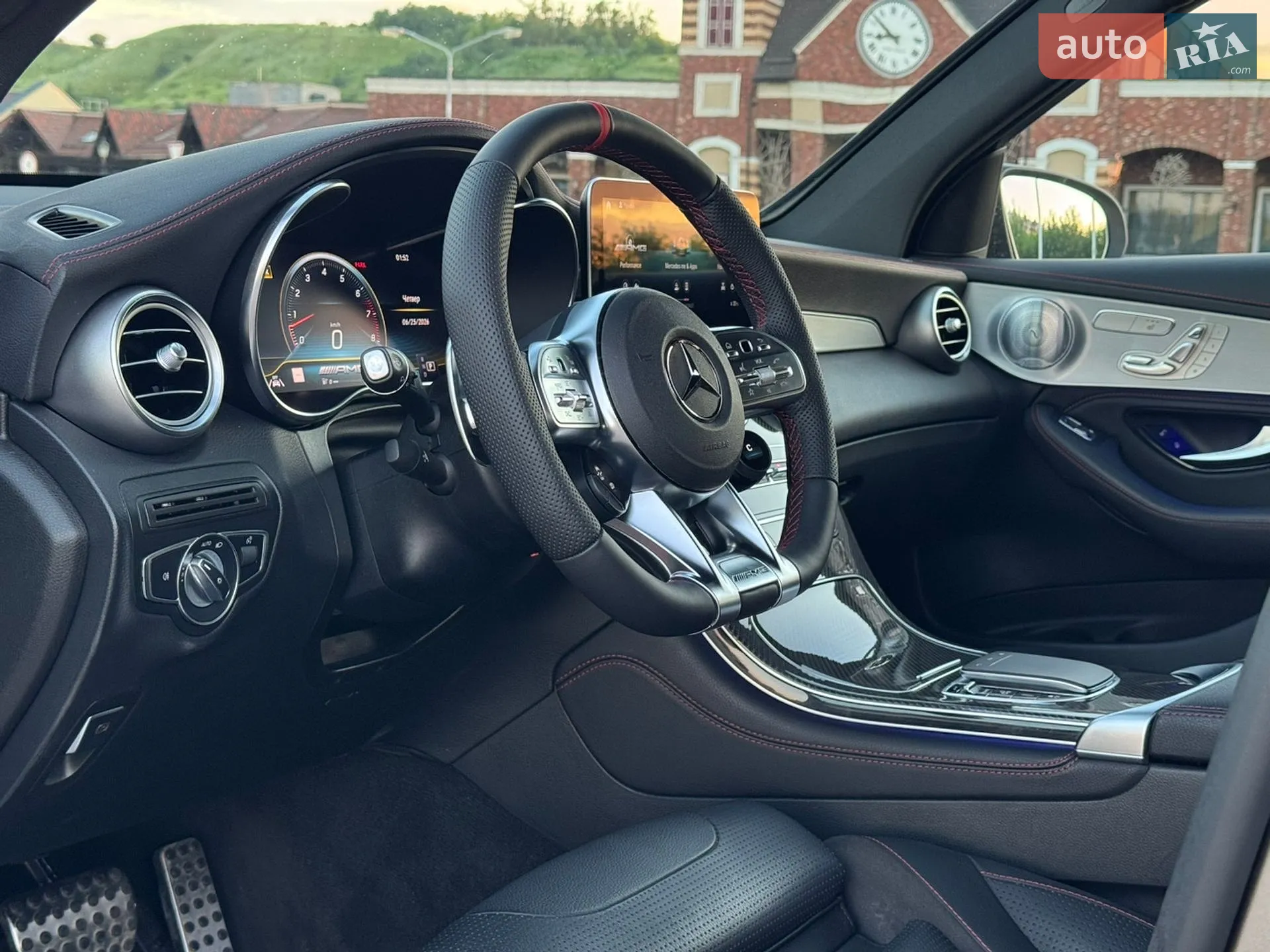 2019 Mercedes-Benz GLC - мініатюра 46