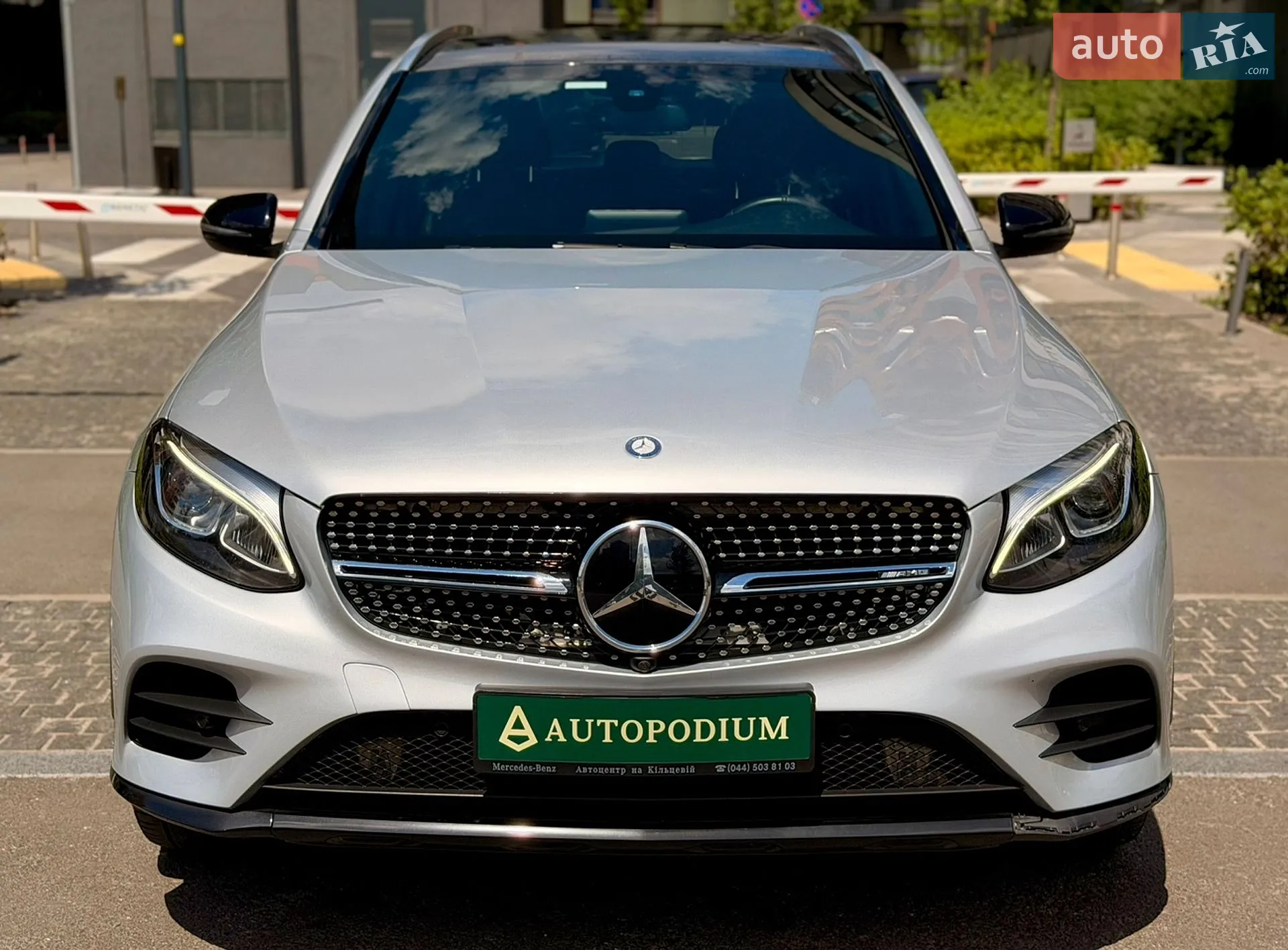 2016 Mercedes-Benz GLC - мініатюра 3