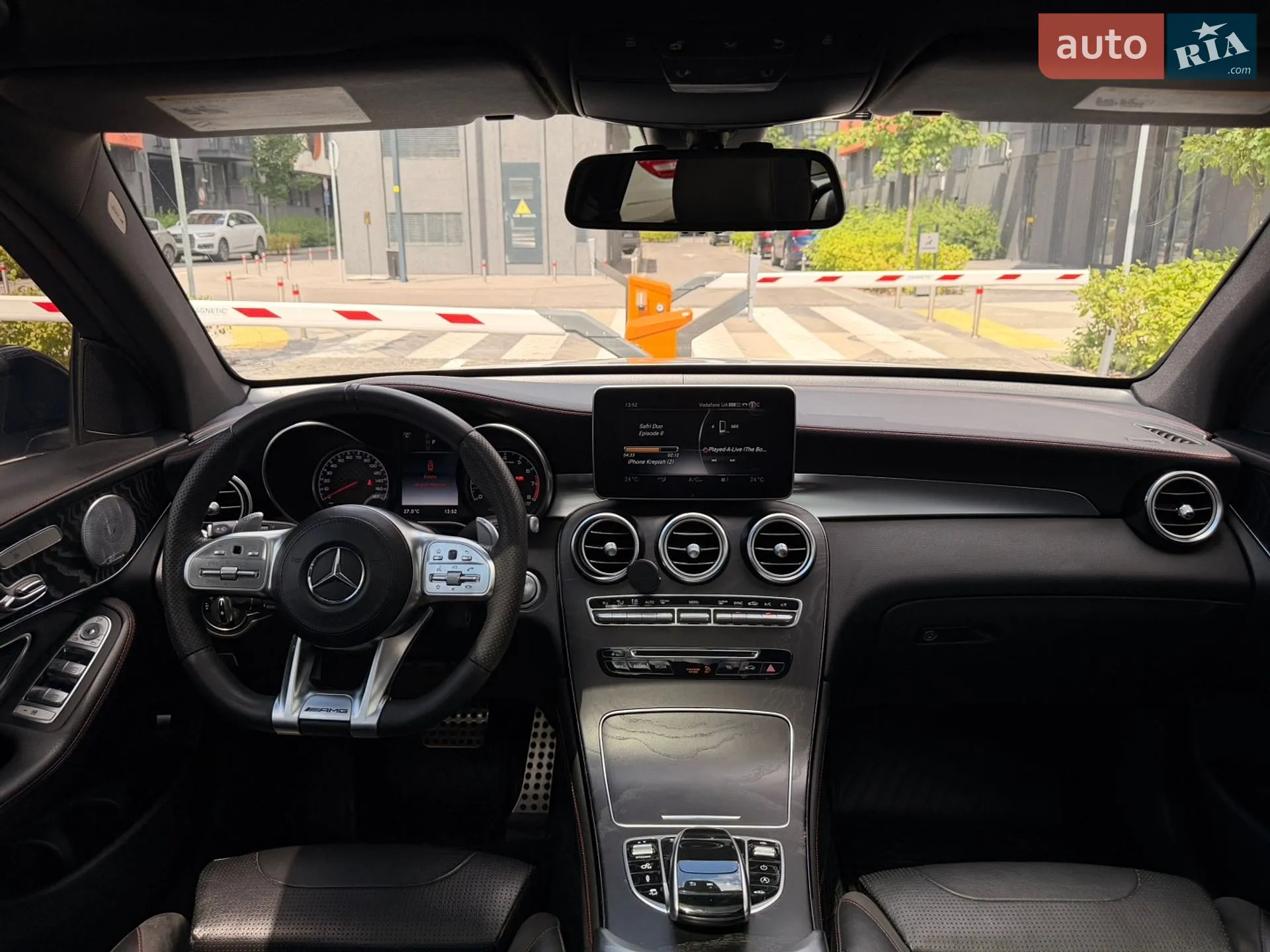 2016 Mercedes-Benz GLC - мініатюра 44
