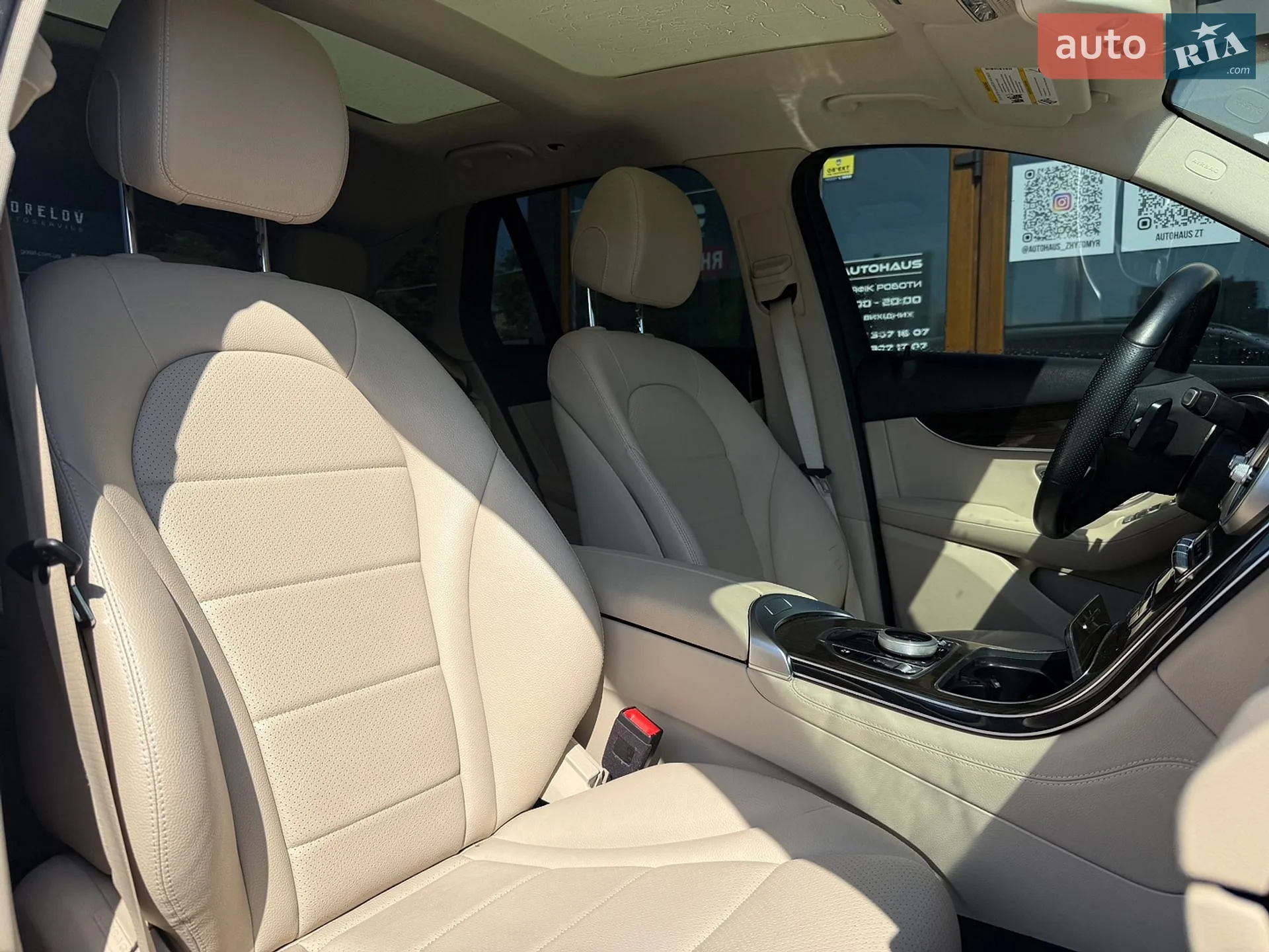 2019 Mercedes-Benz GLC - мініатюра 10