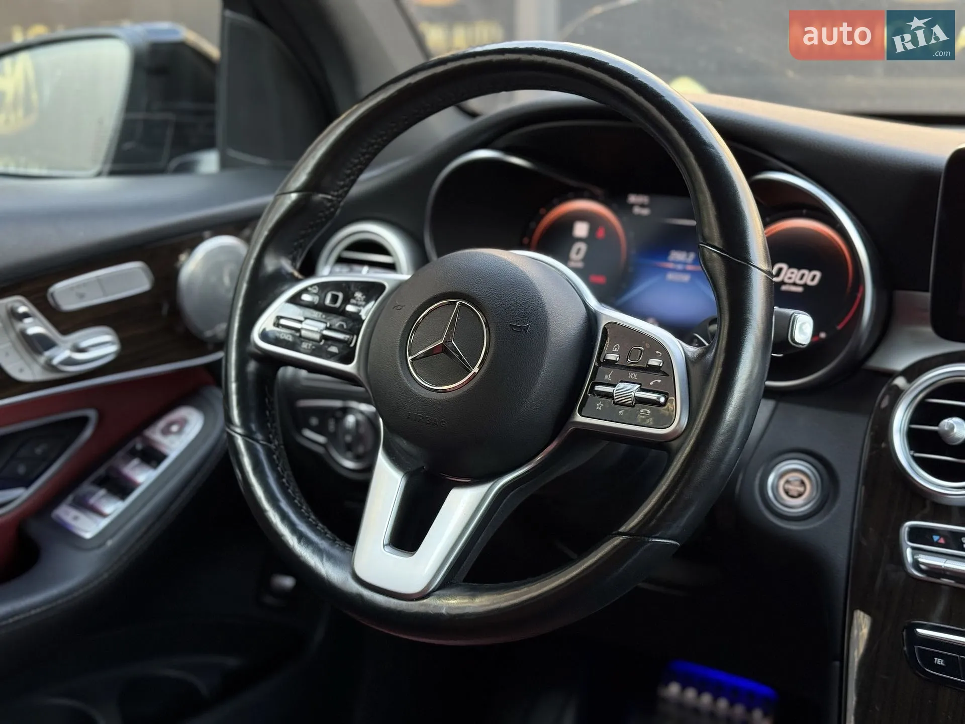 2021 Mercedes-Benz GLC - мініатюра 18