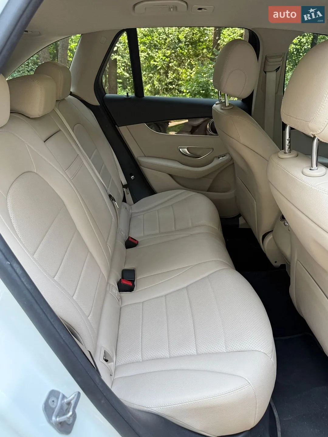 2016 Mercedes-Benz GLC - мініатюра 18