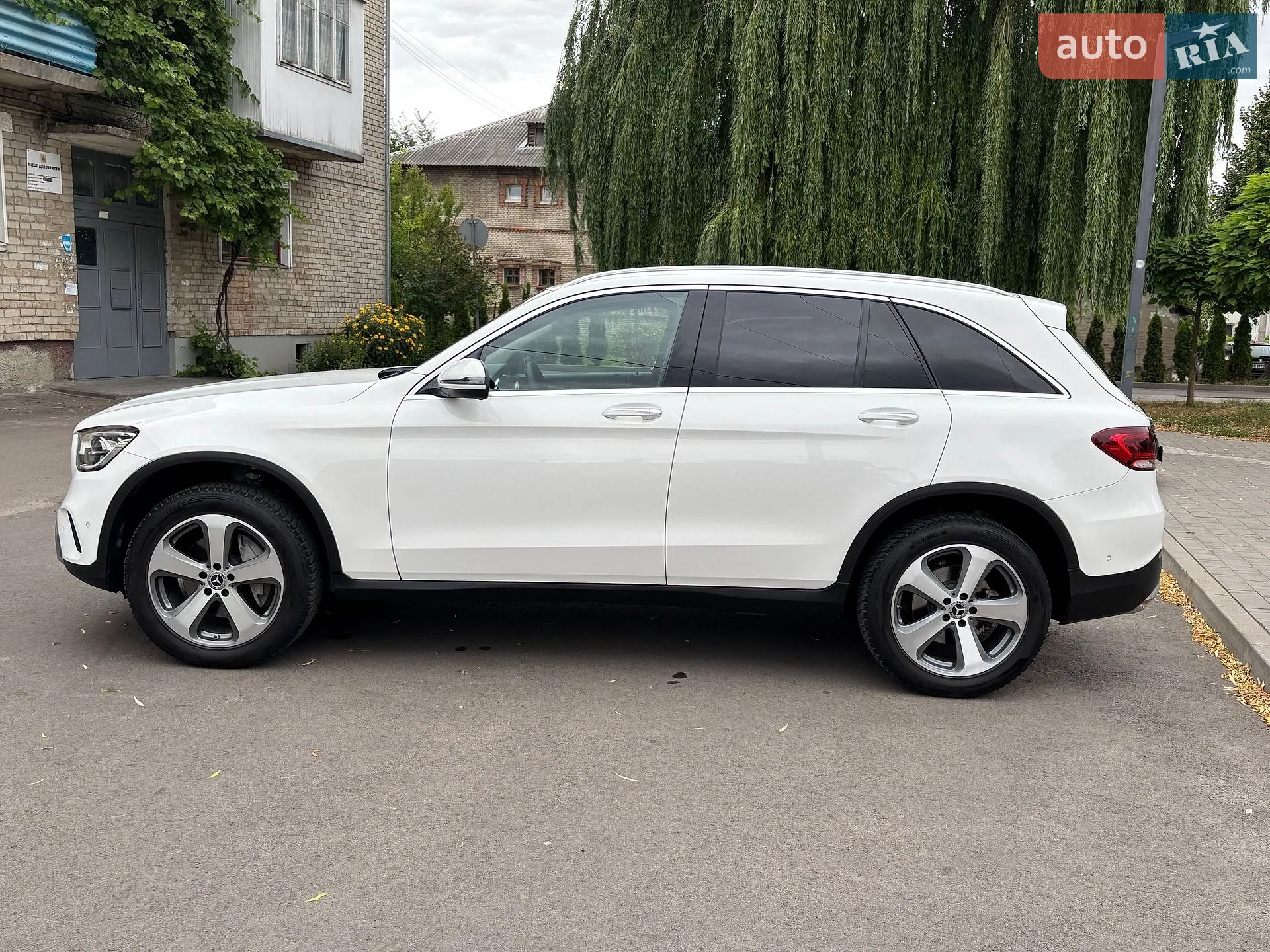 2022 Mercedes-Benz GLC - мініатюра 11