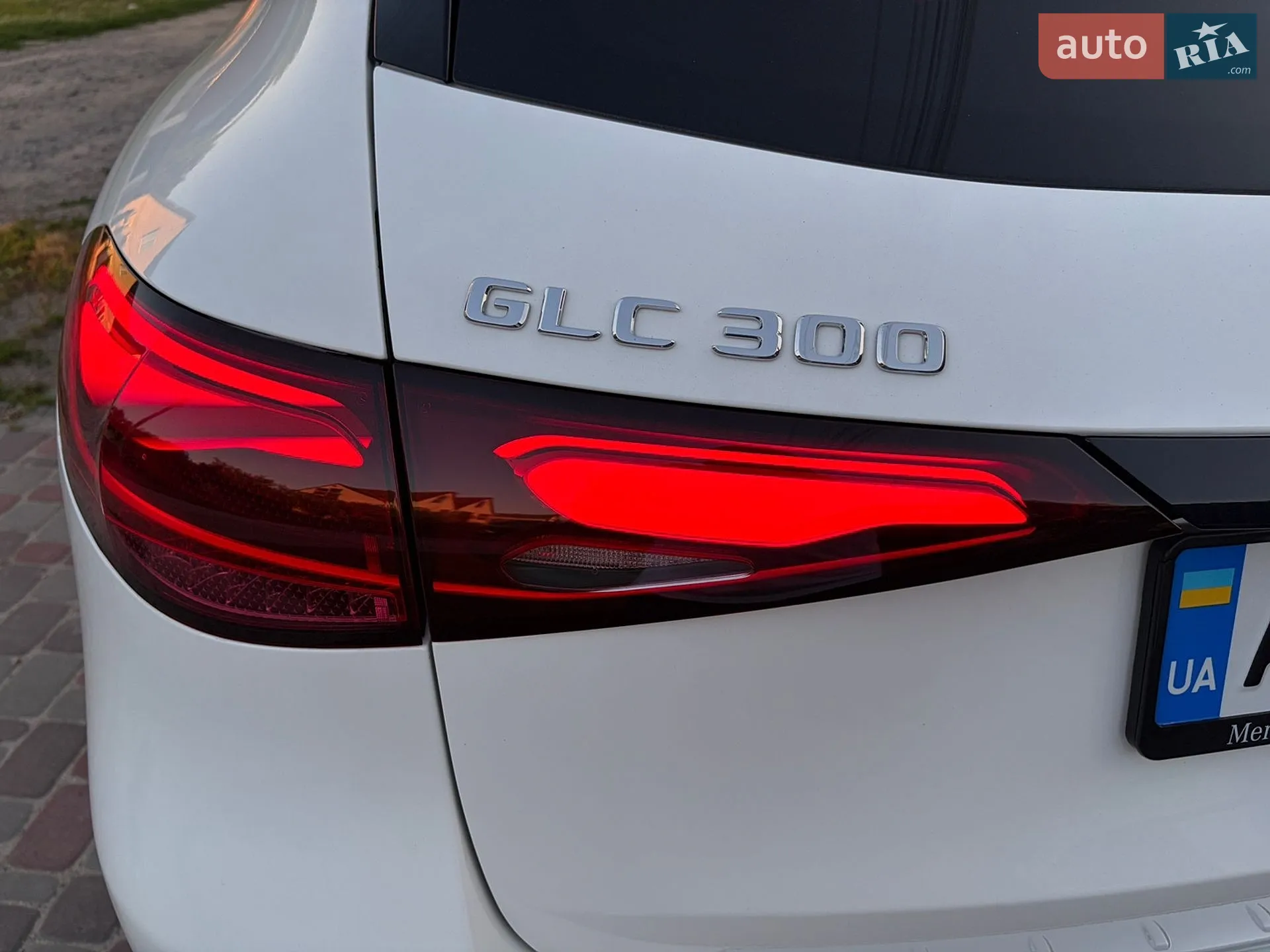 2024 Mercedes-Benz GLC - мініатюра 8