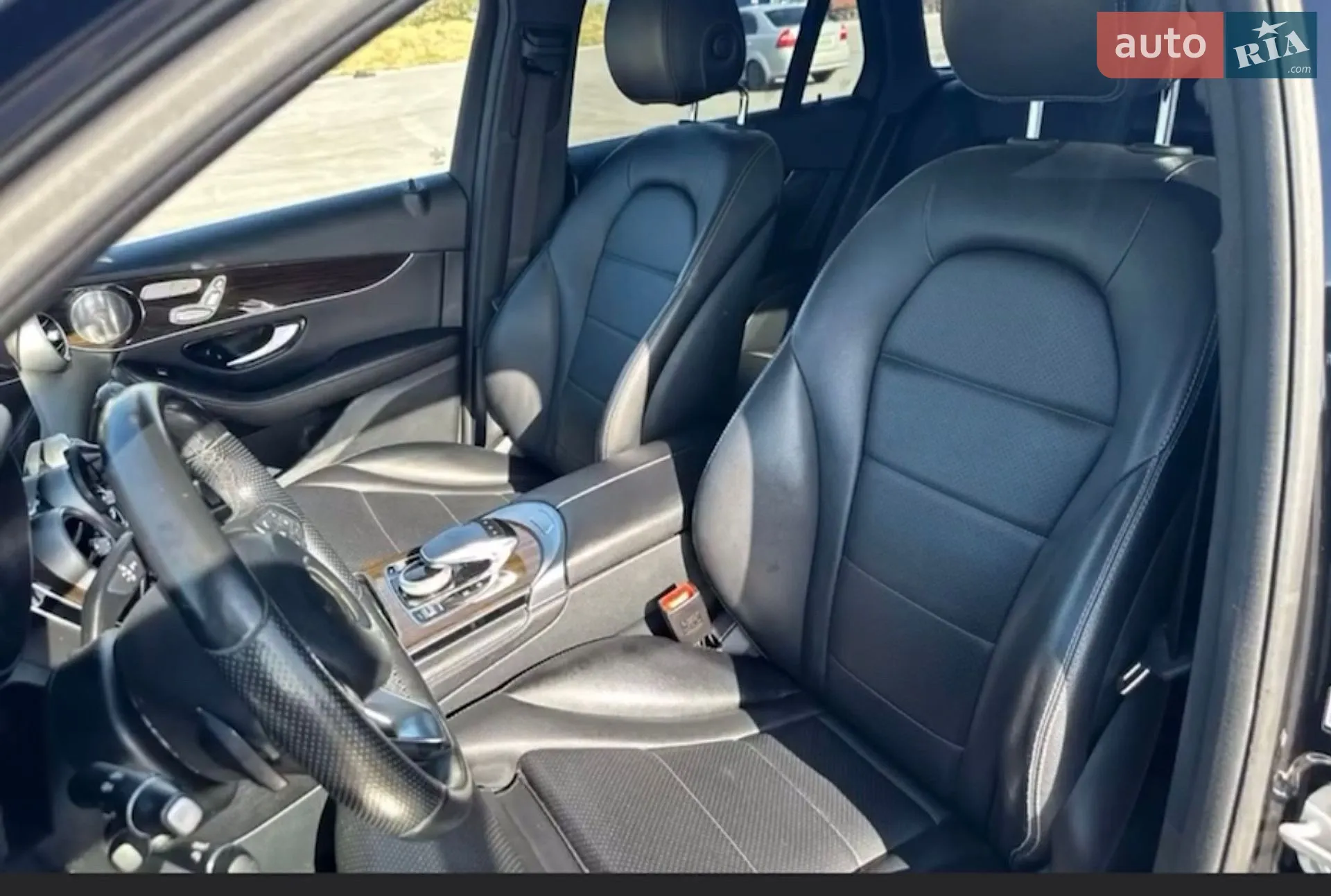2016 Mercedes-Benz GLC - мініатюра 9