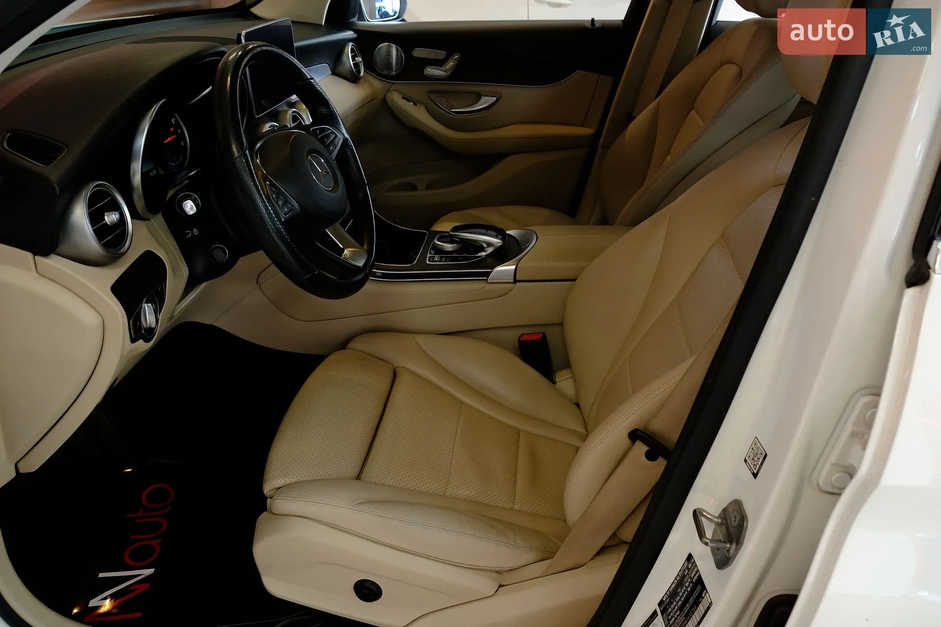 2019 Mercedes-Benz GLC - мініатюра 25