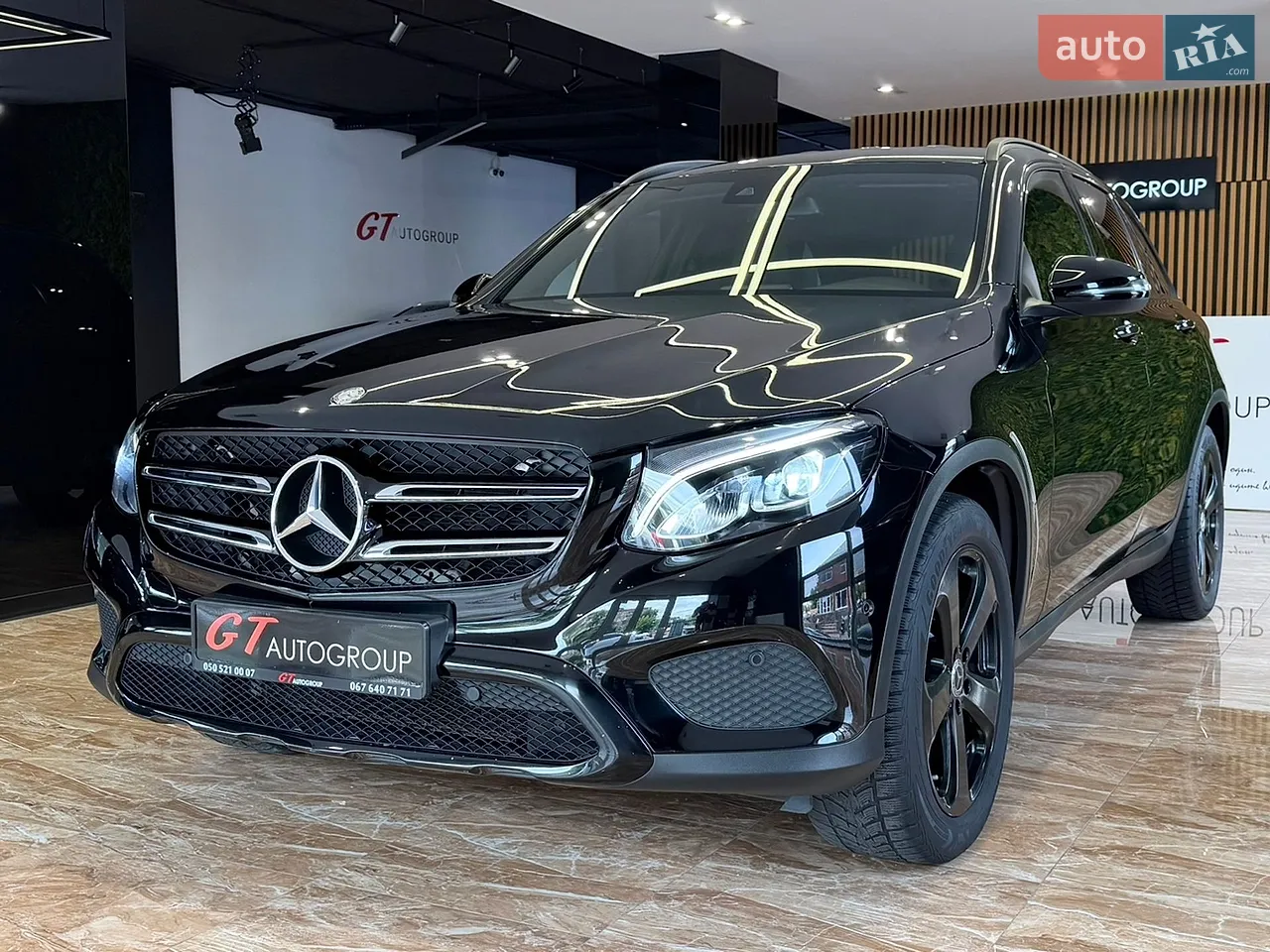 2017 Mercedes-Benz GLC - мініатюра 27