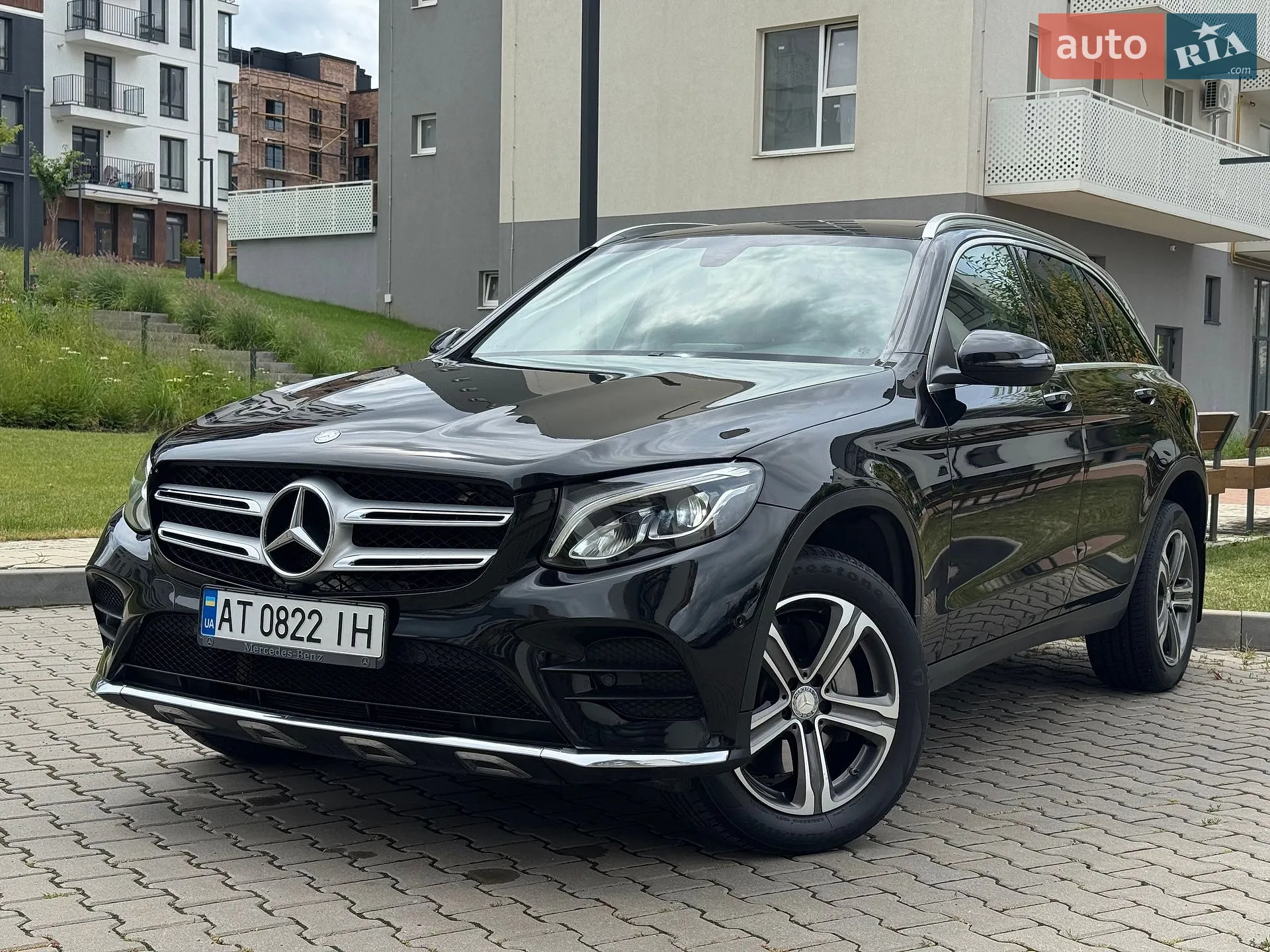 2016 Mercedes-Benz GLC - мініатюра 3