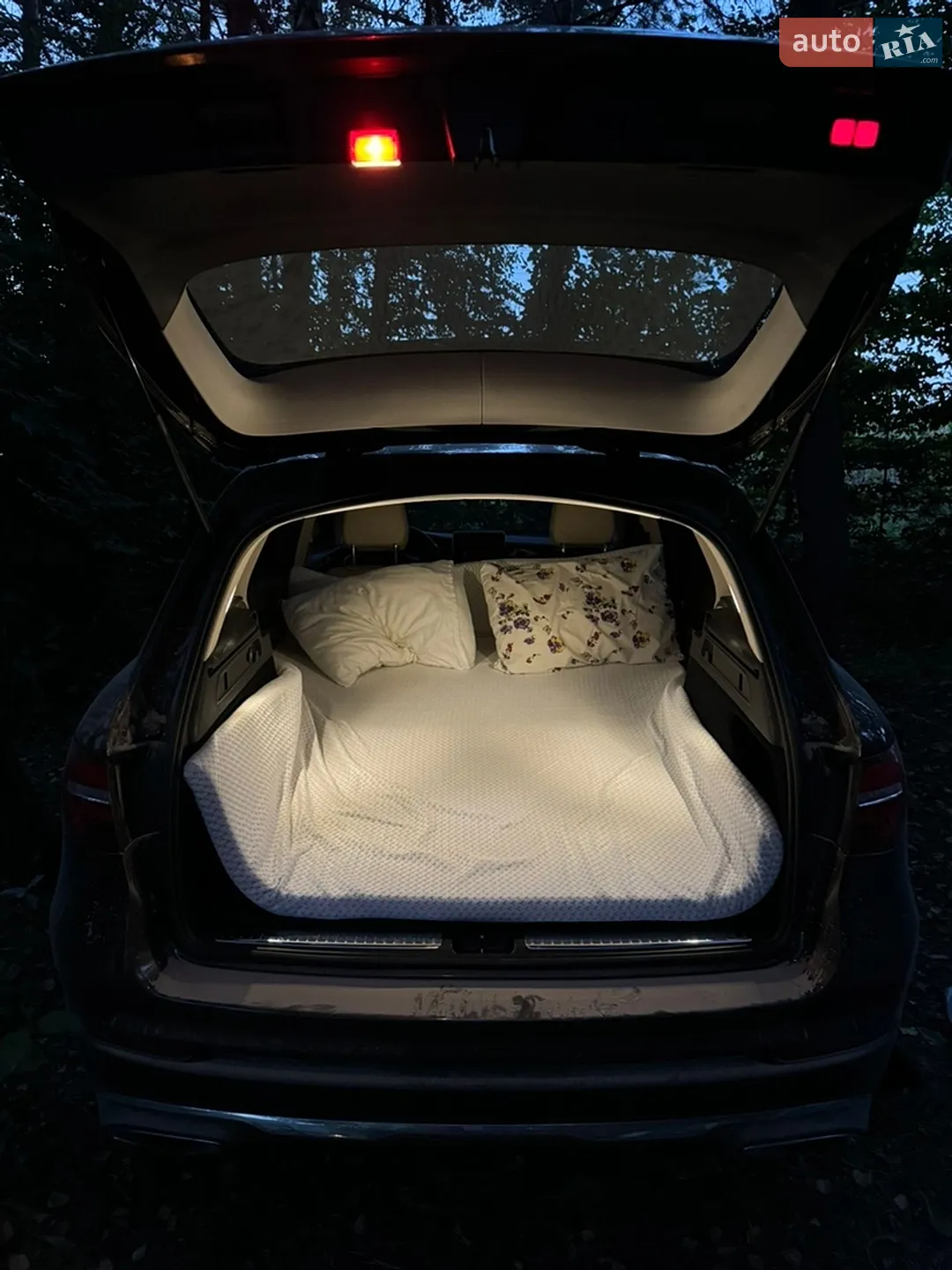 2017 Mercedes-Benz GLC - мініатюра 31
