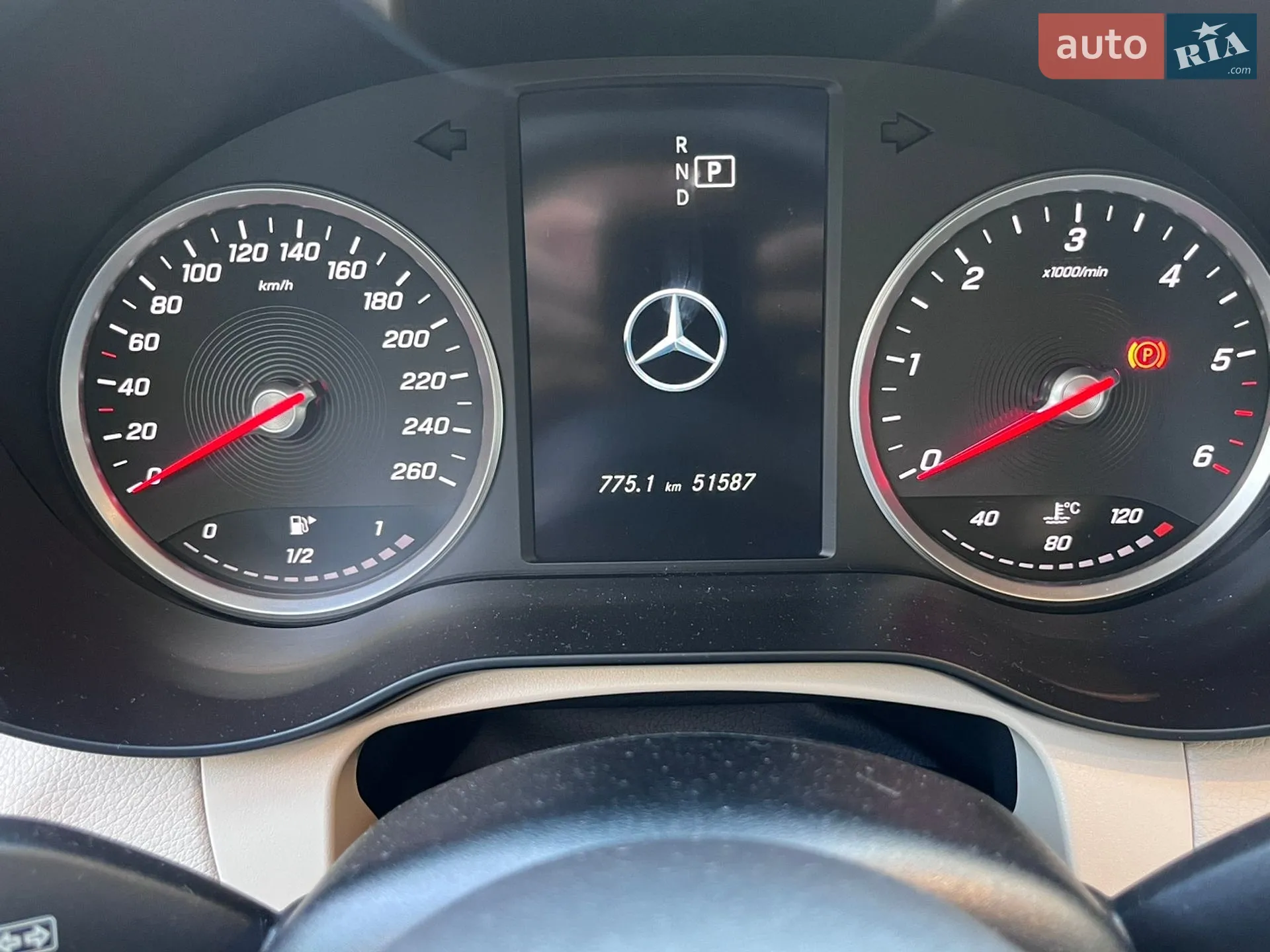 2021 Mercedes-Benz GLC - мініатюра 28