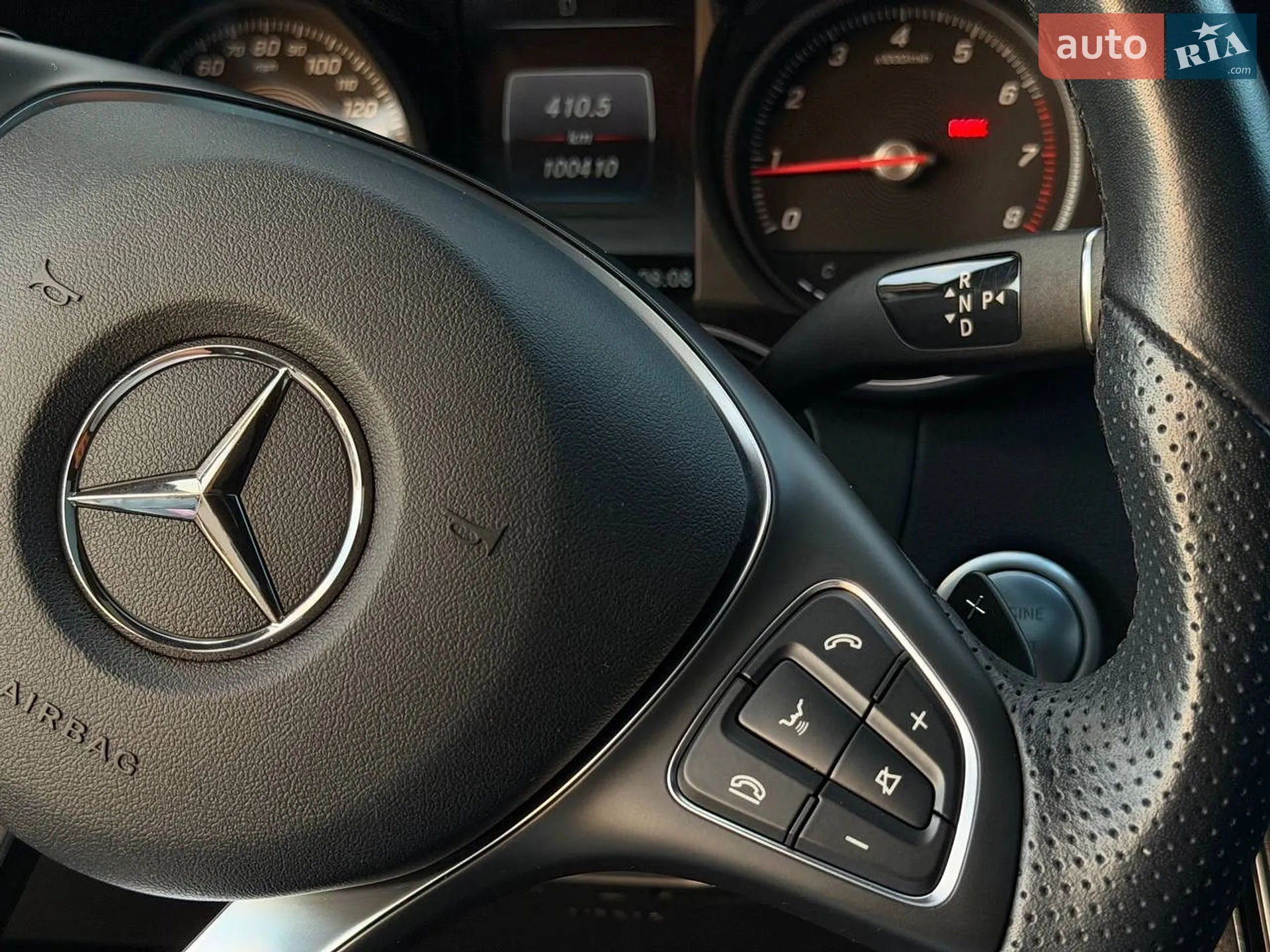 2019 Mercedes-Benz GLC - мініатюра 30