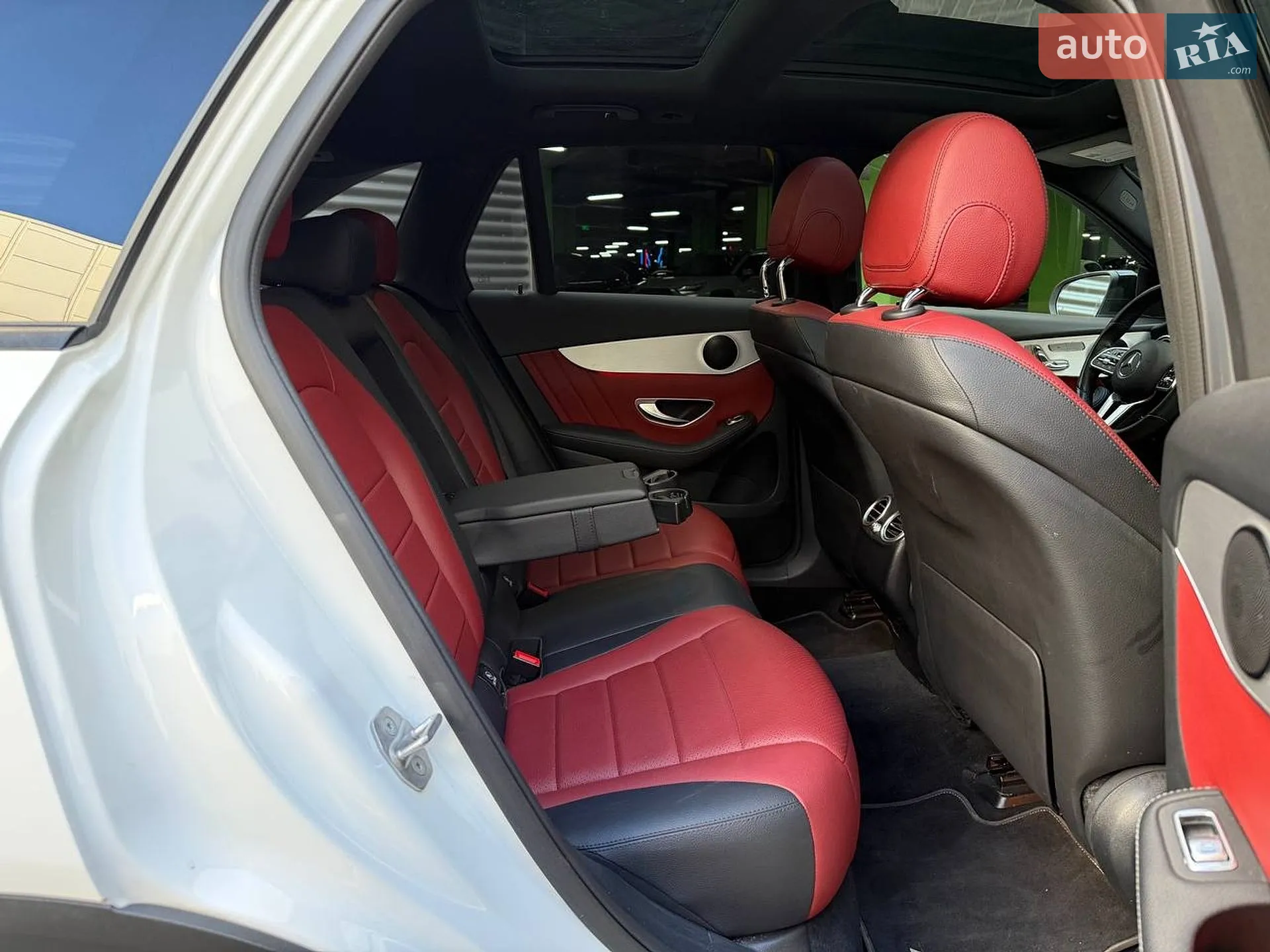 2020 Mercedes-Benz GLC - мініатюра 14