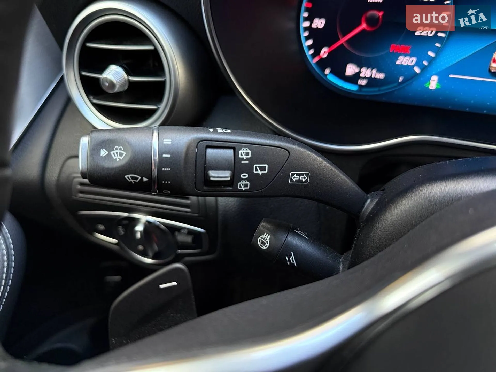 2020 Mercedes-Benz GLC - мініатюра 18
