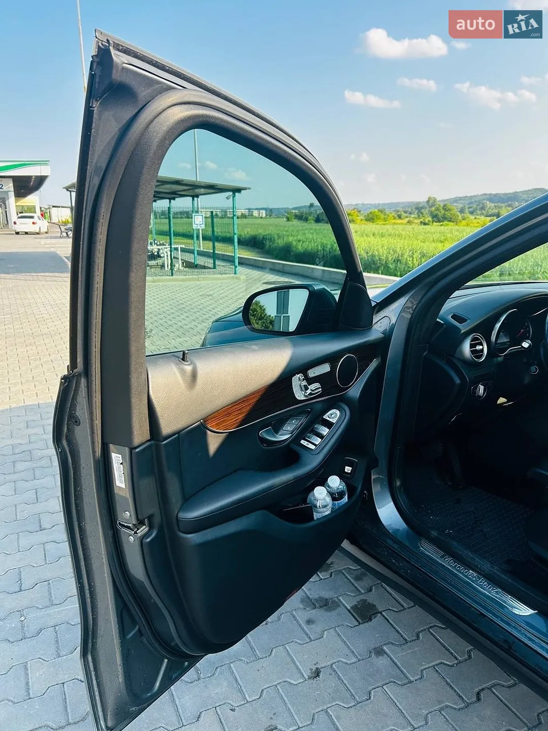 2017 Mercedes-Benz GLC - мініатюра 12