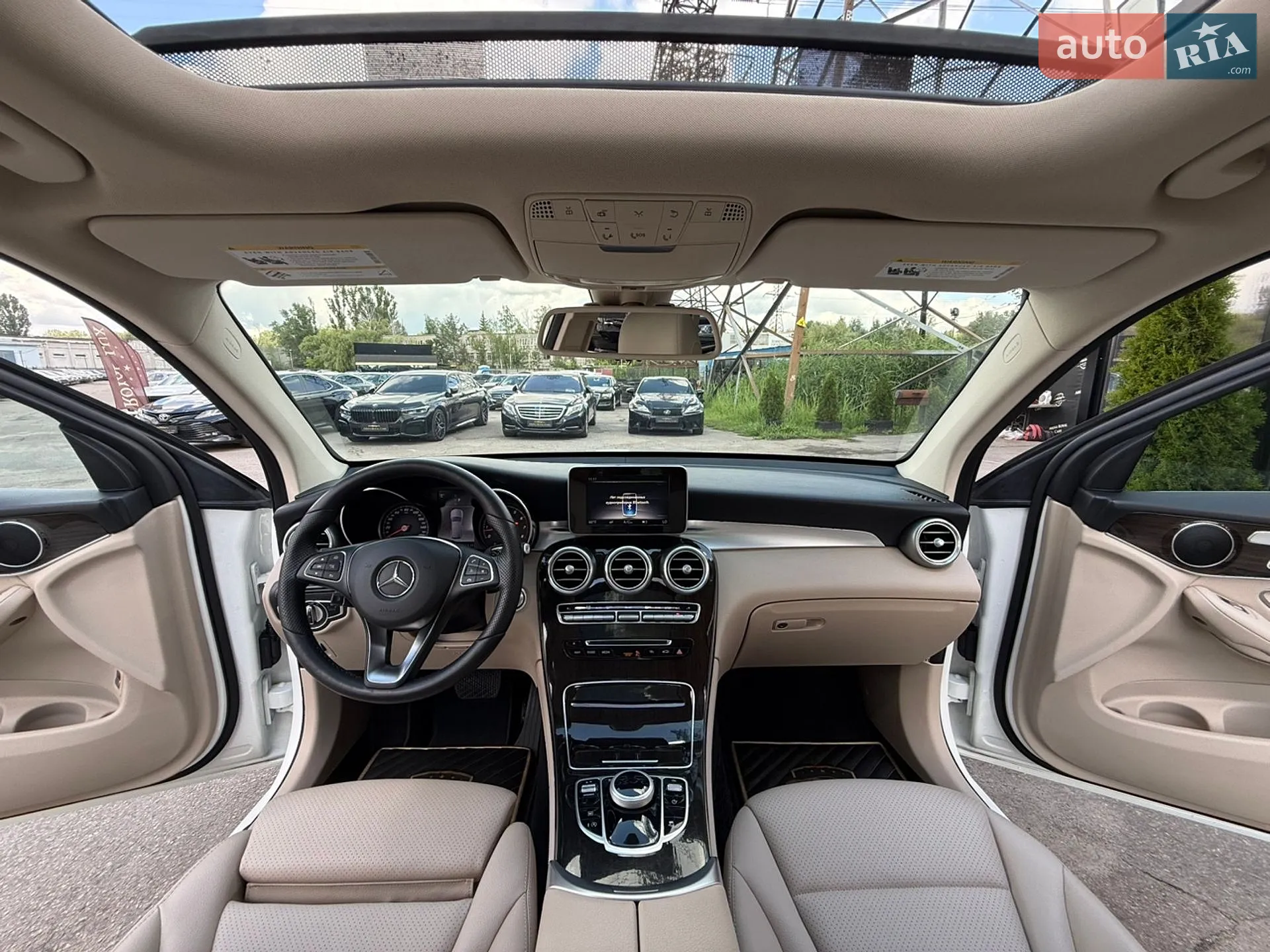 2018 Mercedes-Benz GLC - мініатюра 21