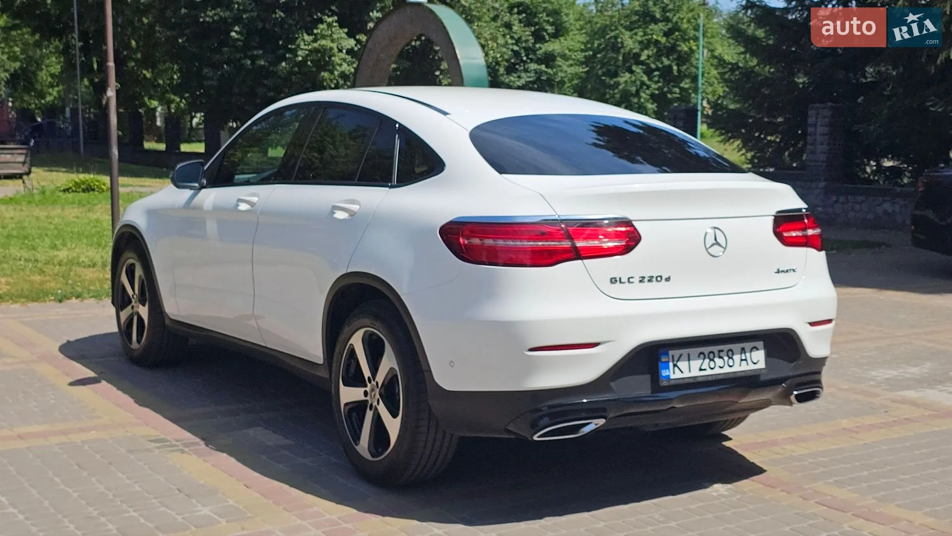 2018 Mercedes-Benz GLC - мініатюра 12