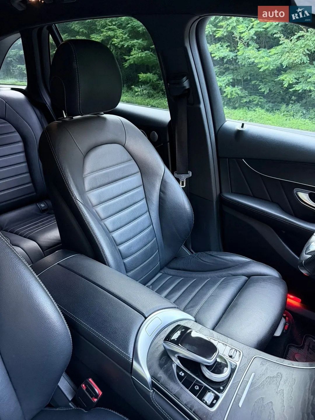2016 Mercedes-Benz GLC - мініатюра 37