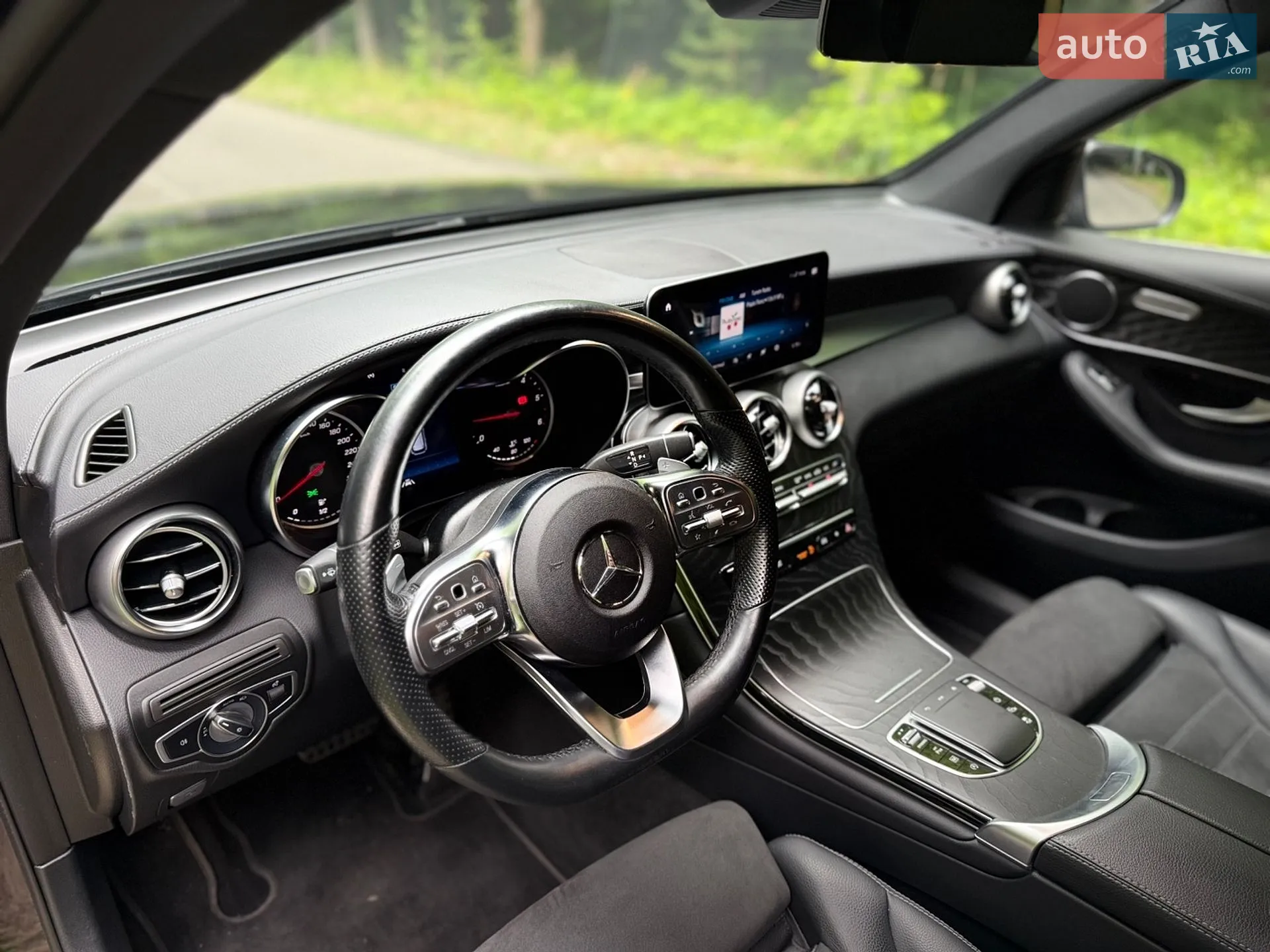 2022 Mercedes-Benz GLC - мініатюра 41