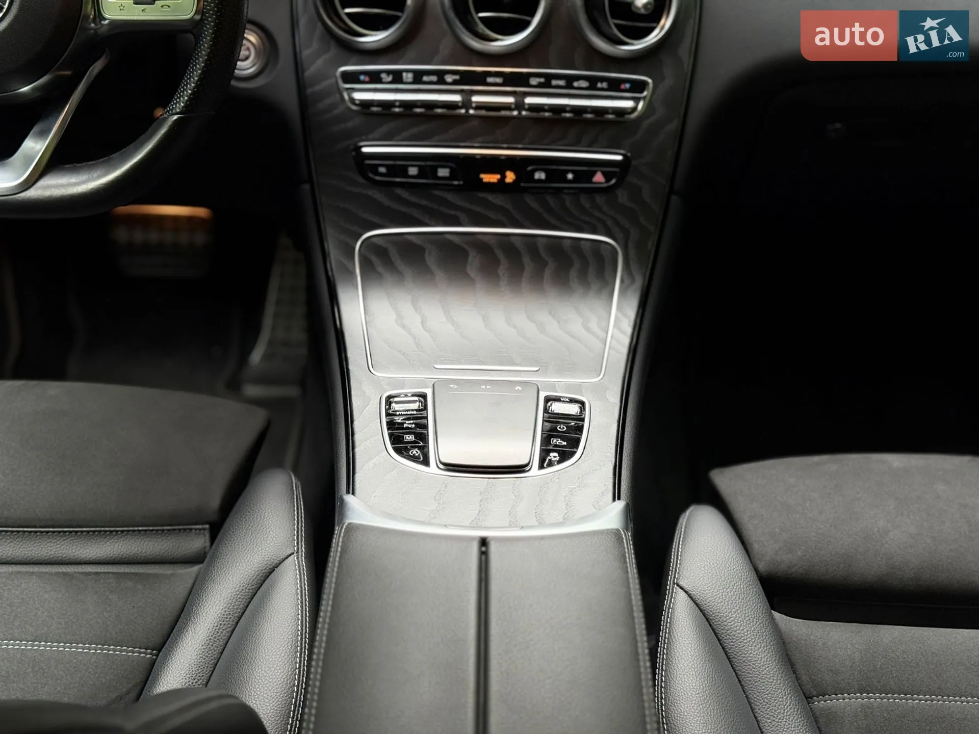 2022 Mercedes-Benz GLC - мініатюра 71