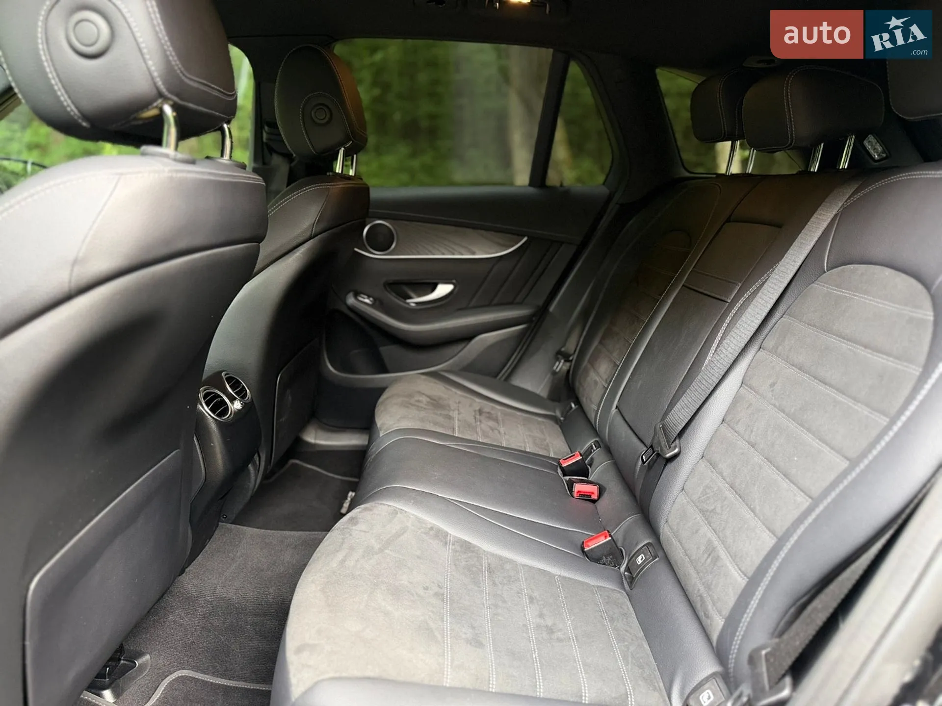 2022 Mercedes-Benz GLC - мініатюра 78