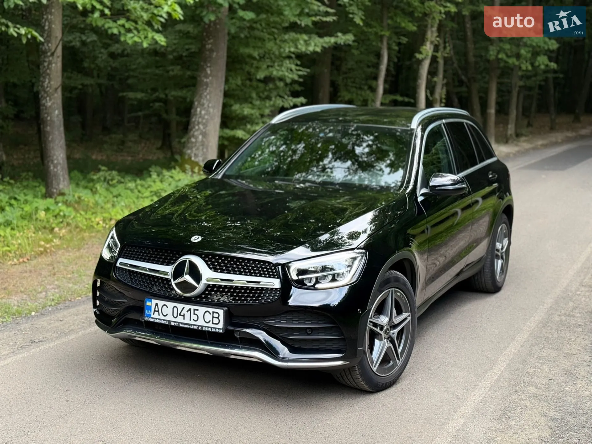 2022 Mercedes-Benz GLC - мініатюра 101